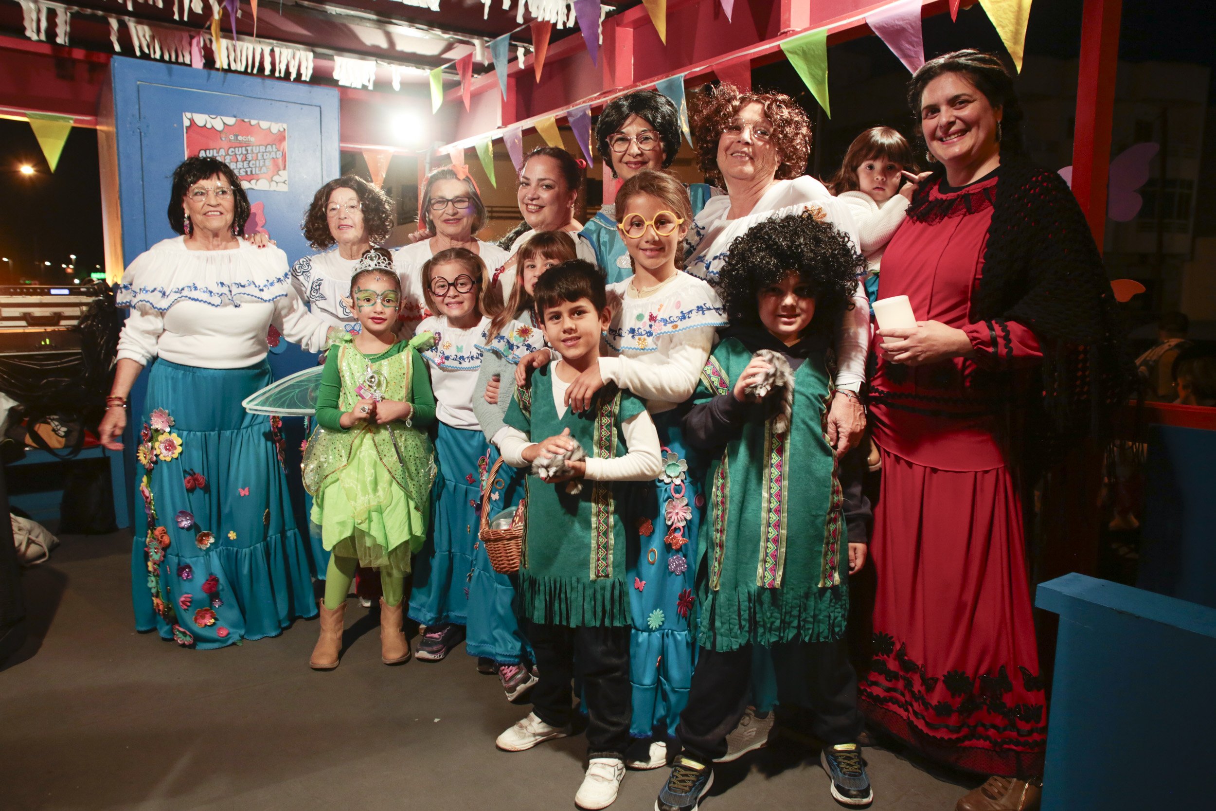 Coso del Carnaval de Arrecife, 2025 (Fotos: Juan Mateos) Coso del Carnaval de Arrecife, 2025 (Fotos: Juan Mateos)