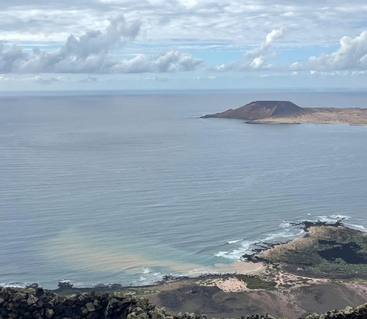 The water that flowed from the ravines of Lanzarote with the rain. Photo: Lidia Q.B.