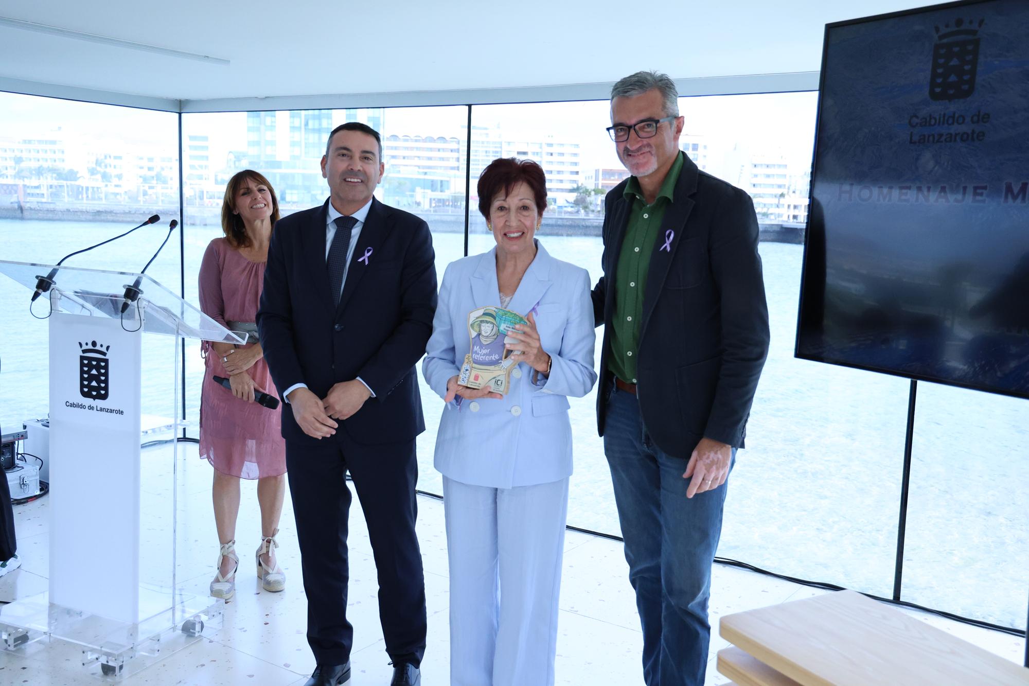 El Cabildo homenajea a ocho mujeres El Cabildo homenajea a ocho mujeres