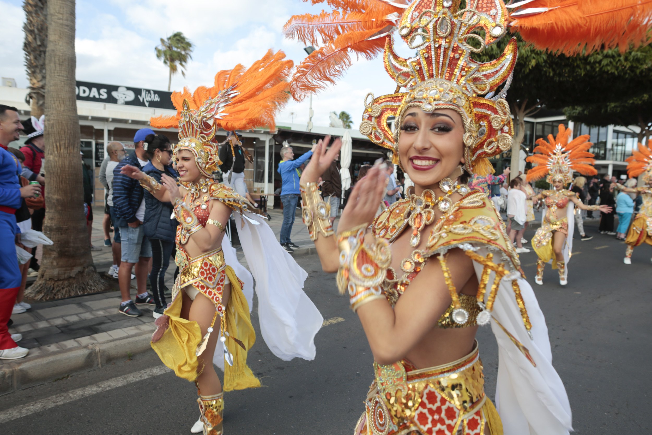 Coso del Carnaval de Puerto del Carmen, 2025 (Fotos: Juan Mateos) Coso del Carnaval de Puerto del Carmen, 2025 (Fotos: Juan Mateos)