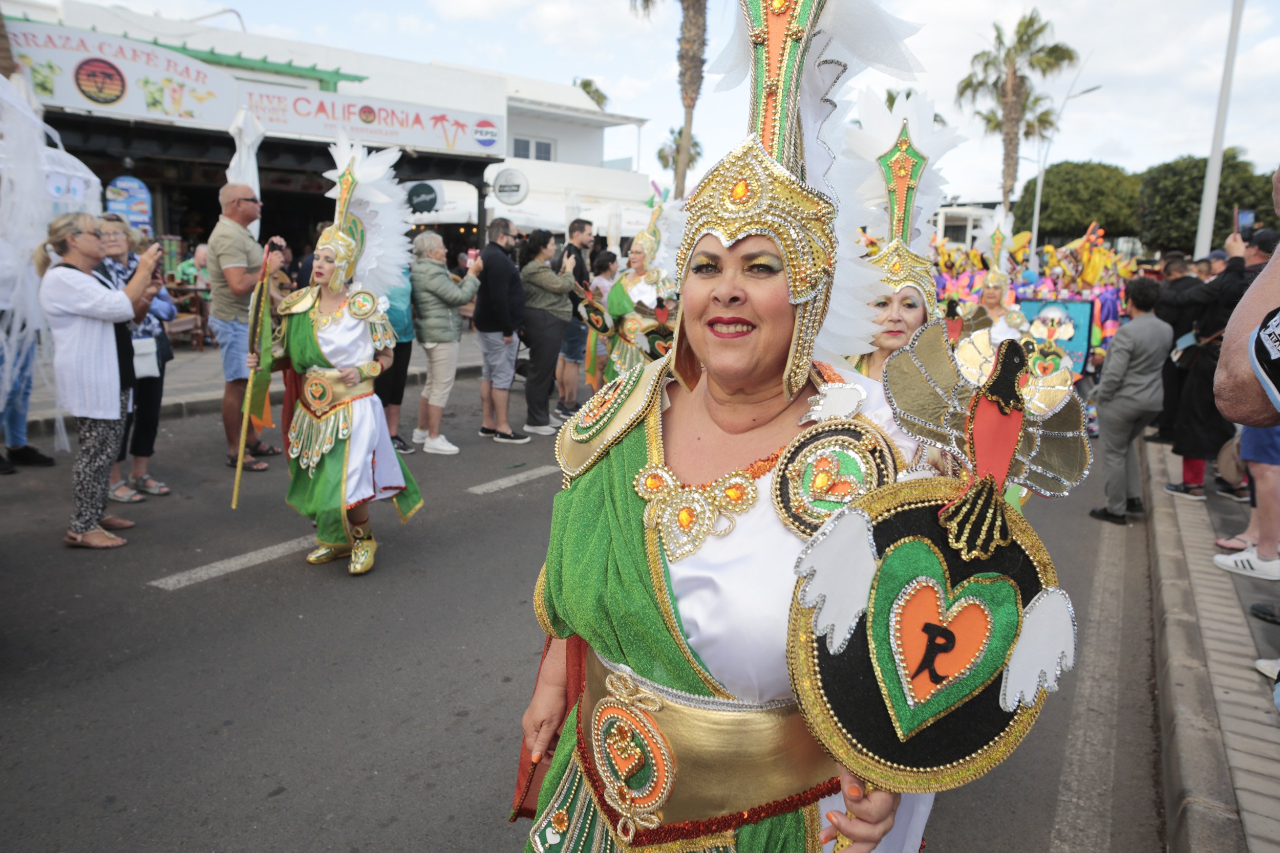 Coso del Carnaval de Puerto del Carmen, 2025 (Fotos: Juan Mateos) Coso del Carnaval de Puerto del Carmen, 2025 (Fotos: Juan Mateos)