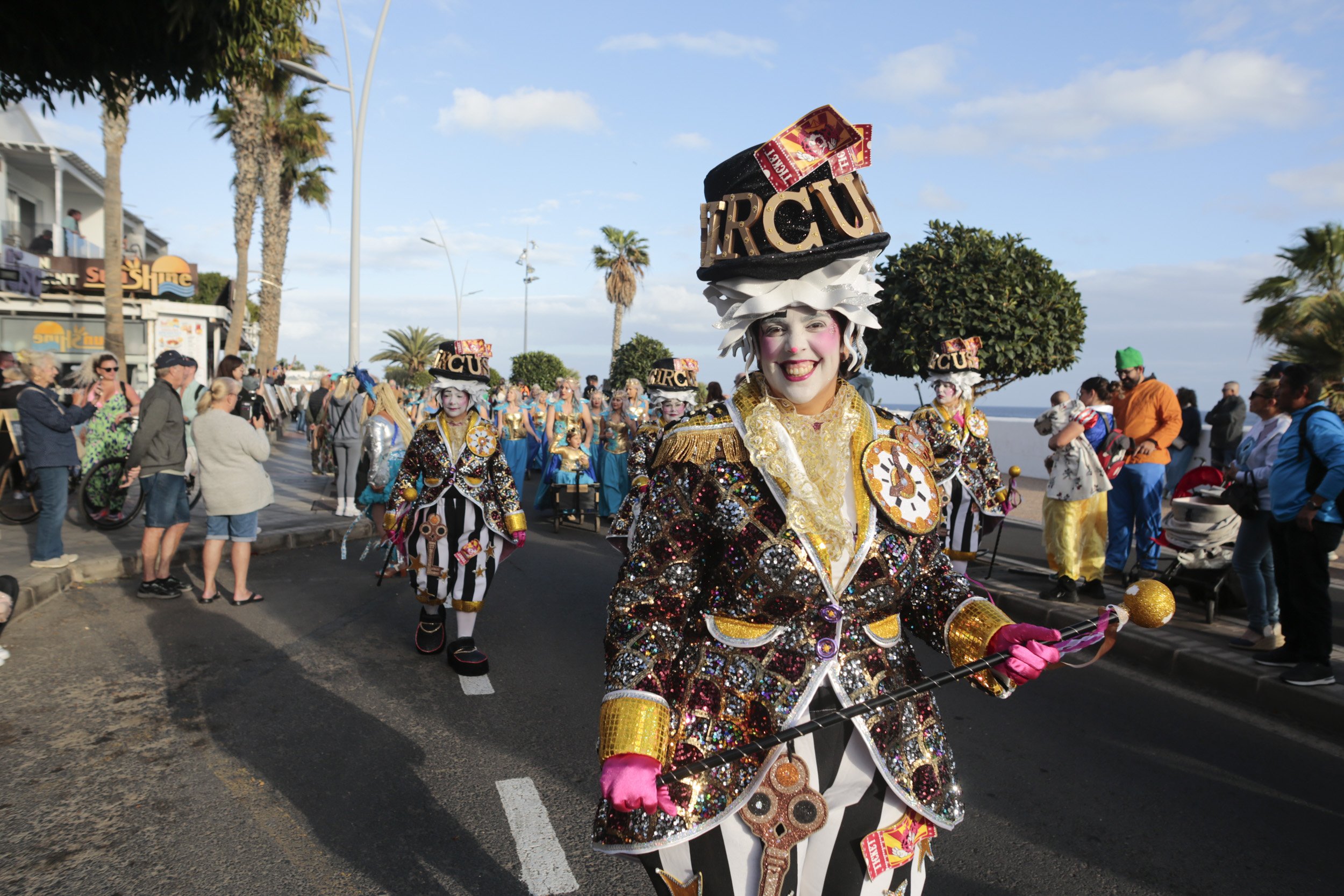 Coso del Carnaval de Puerto del Carmen, 2025 (Fotos: Juan Mateos) Coso del Carnaval de Puerto del Carmen, 2025 (Fotos: Juan Mateos)