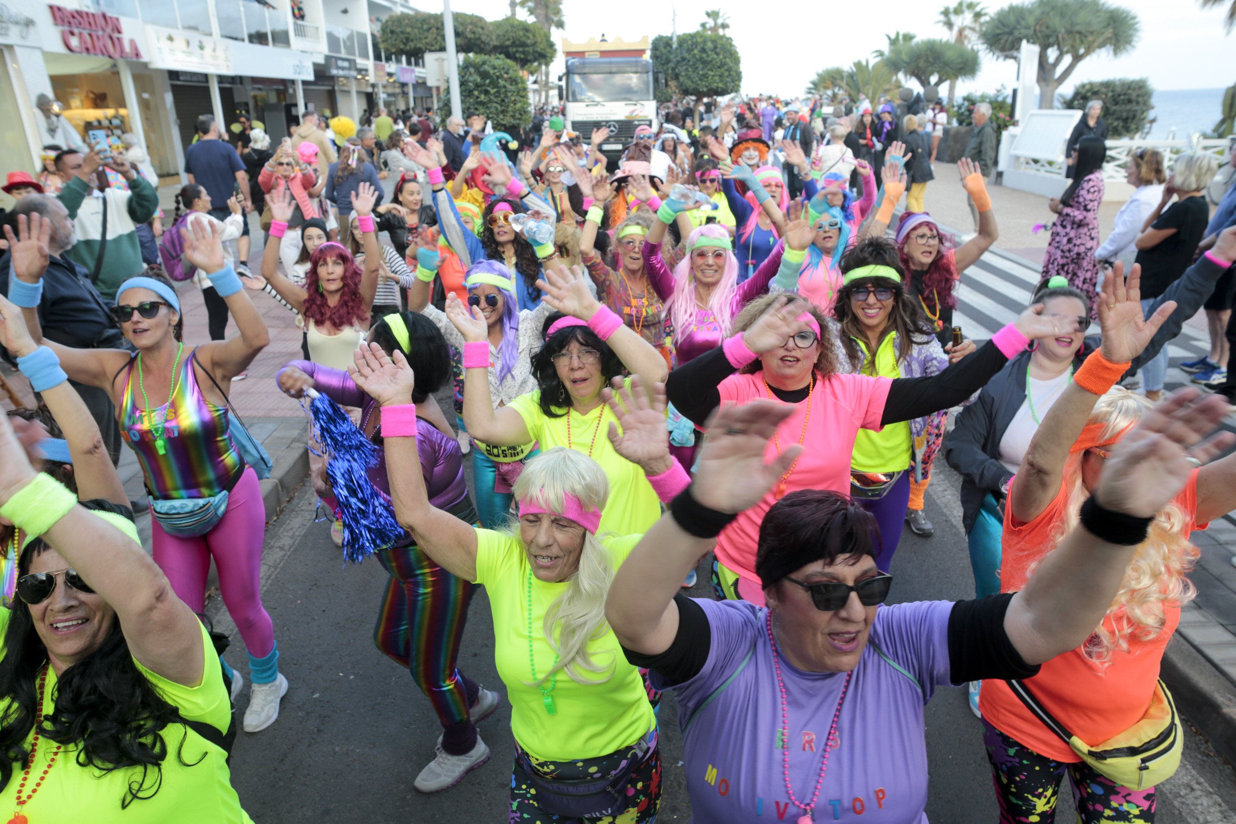 Coso del Carnaval de Puerto del Carmen, 2025 (Fotos: Juan Mateos) Coso del Carnaval de Puerto del Carmen, 2025 (Fotos: Juan Mateos)