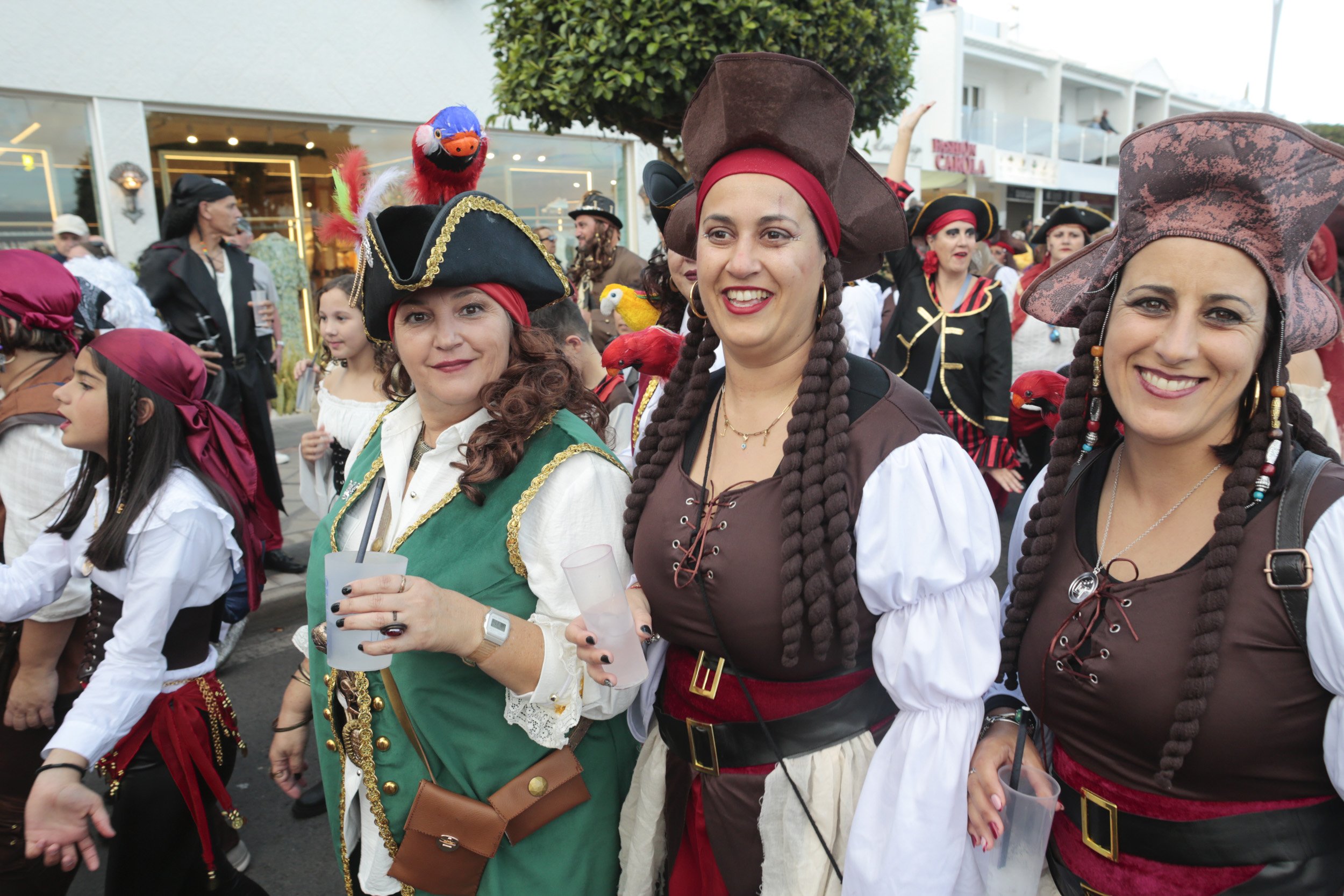Coso del Carnaval de Puerto del Carmen, 2025 (Fotos: Juan Mateos) Coso del Carnaval de Puerto del Carmen, 2025 (Fotos: Juan Mateos)