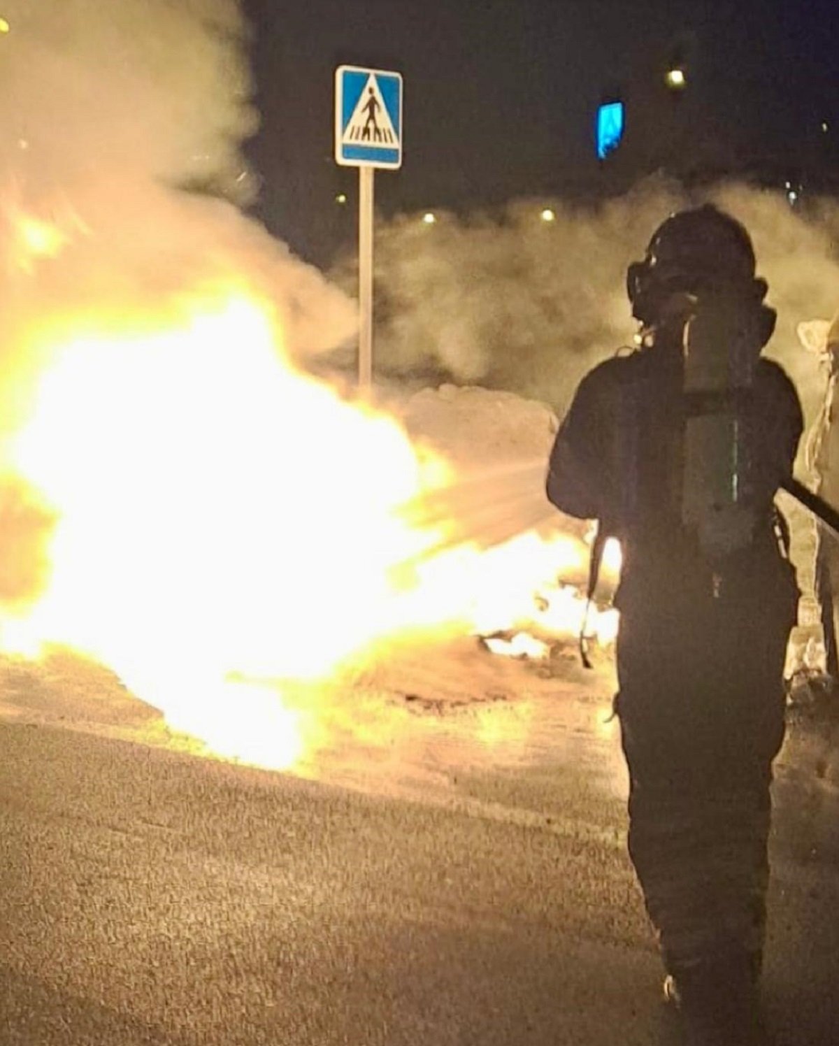 Sofocan el incendio de un contenedor en Lanzarote