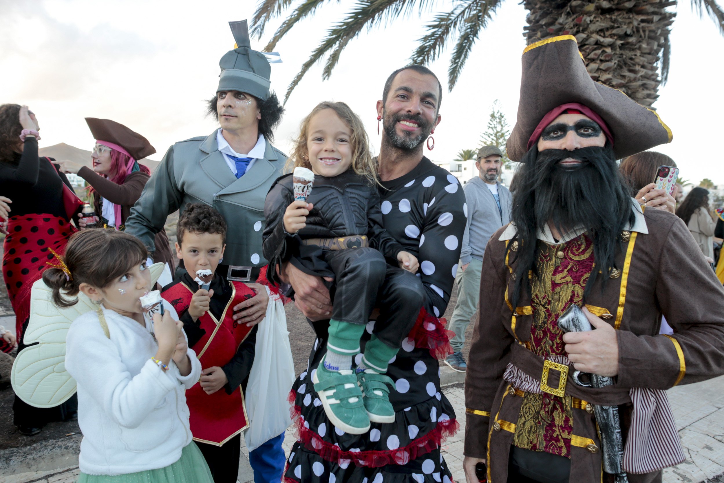 Coso del Carnaval de Costa Teguise, 2025 (Fotos: Juan Mateos) Coso del Carnaval de Costa Teguise, 2025 (Fotos: Juan Mateos)