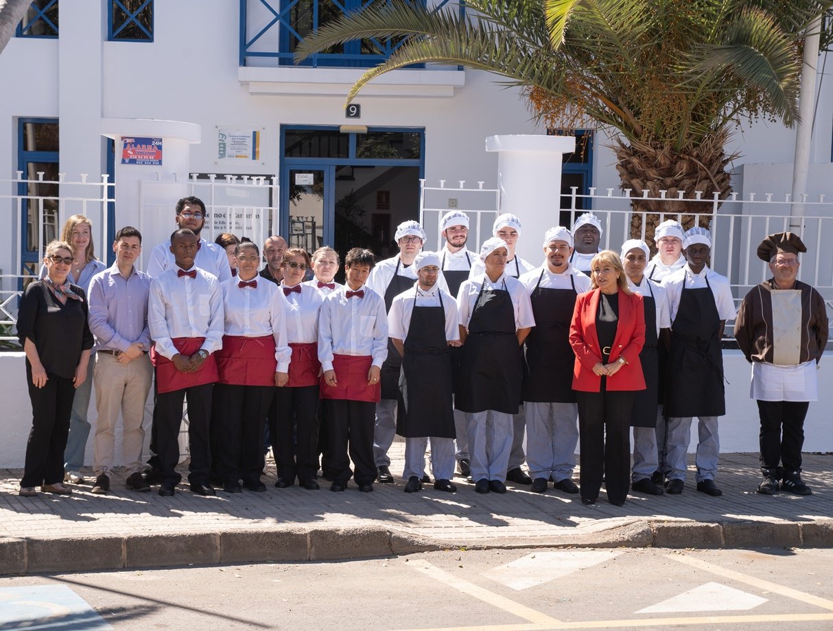 Hospitality students in Microsystems