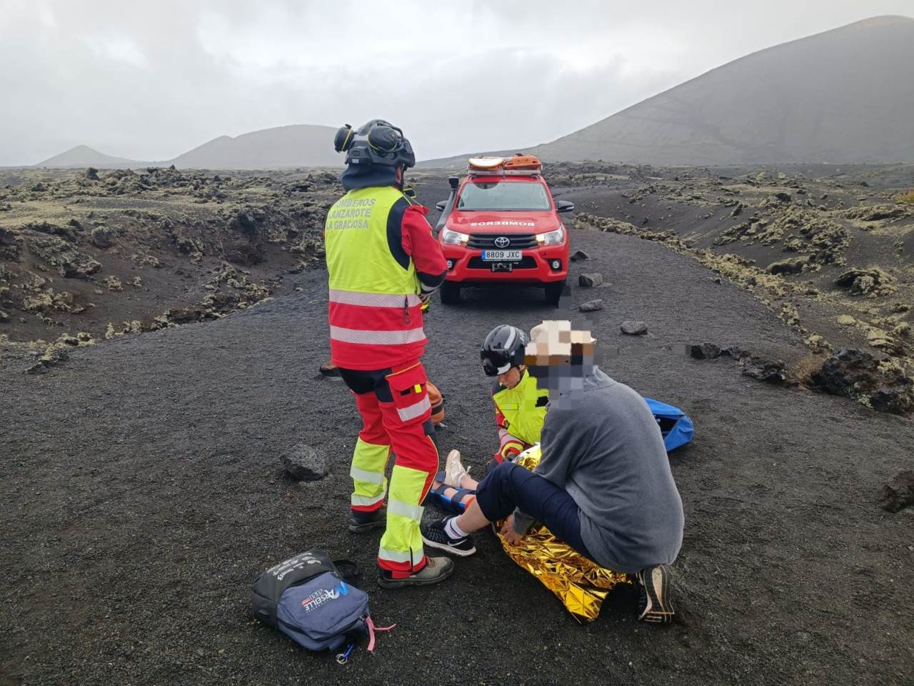 Bomberos rescatan a una senderista accidentada en el Volcán del Cuervo