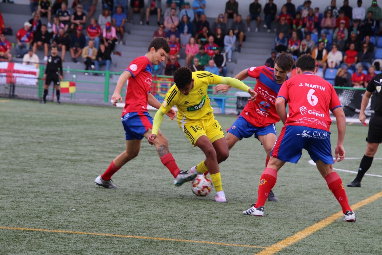 La UD Lanzarote se ve superada por el CD San Miguel (0-1)