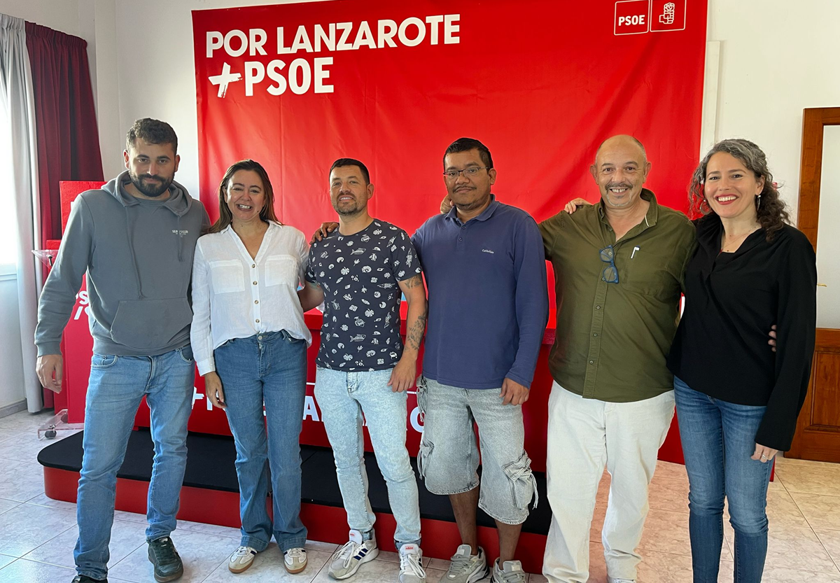 Reunión de Loli Corujo, secretaria general del PSOE de Lanzarote