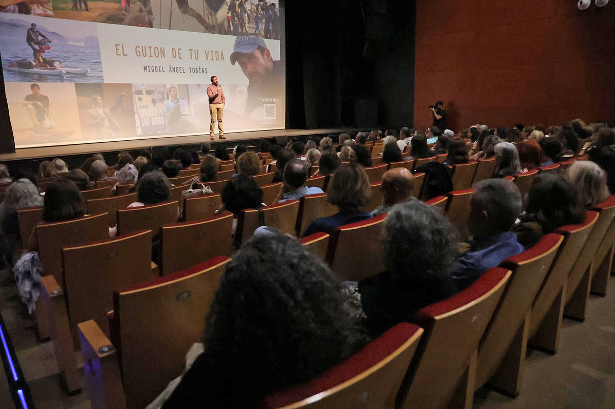 Conferencia inaugural de 'Planéate'