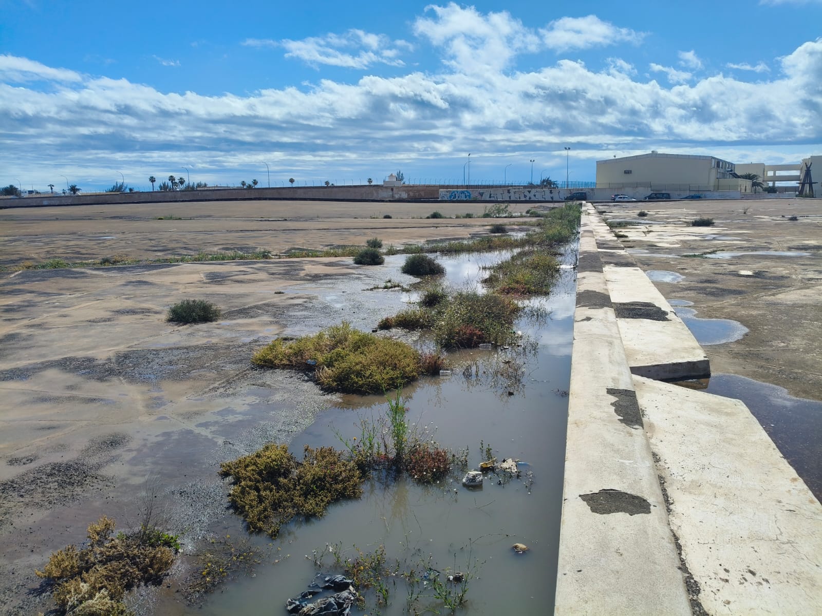Suciedad en las canalizaciones Suciedad en las canalizaciones