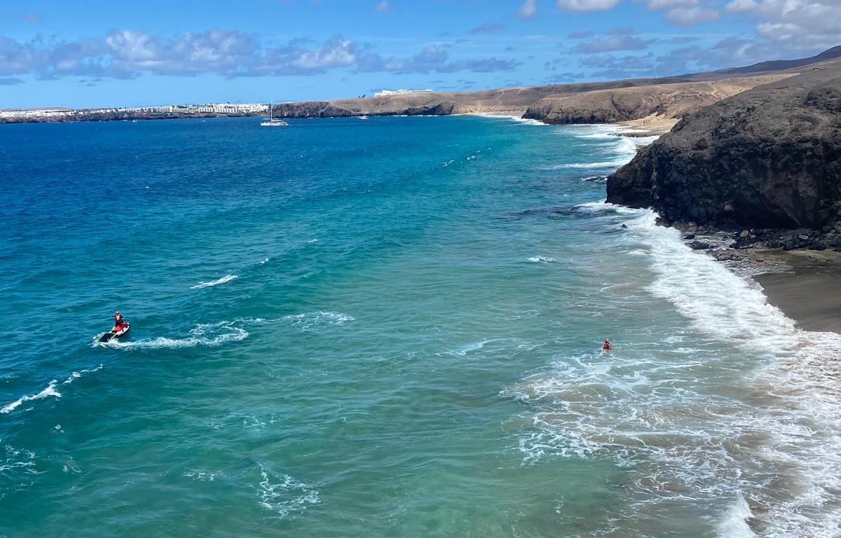 Niño en apuros en Papagayo