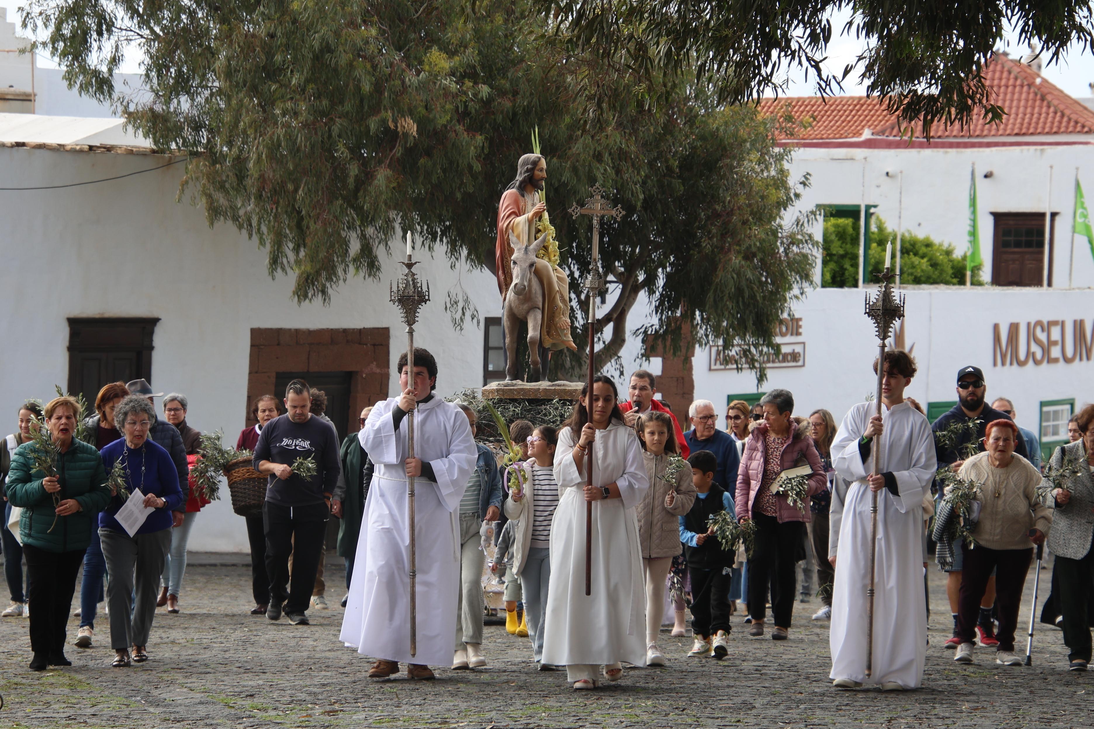 Domingo de Ramos en Teguise (Norberto de León) Domingo de Ramos en Teguise (Norberto de León)