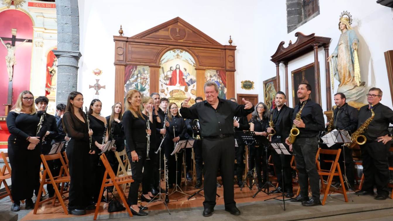 La Unión Musical de Lanzarote emociona con su Concierto de Música Sacra en San Ginés