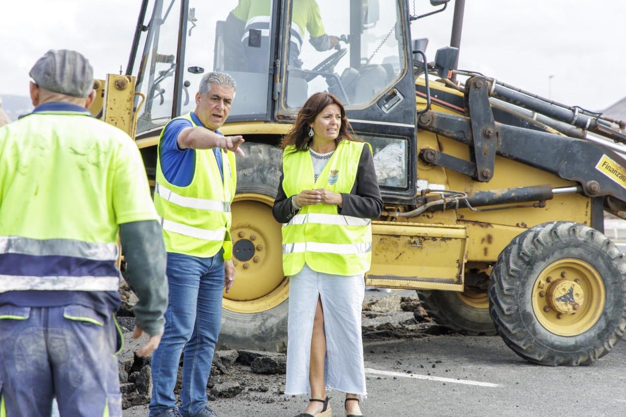 Obras glorieta del punto limpio de Costa Teguise