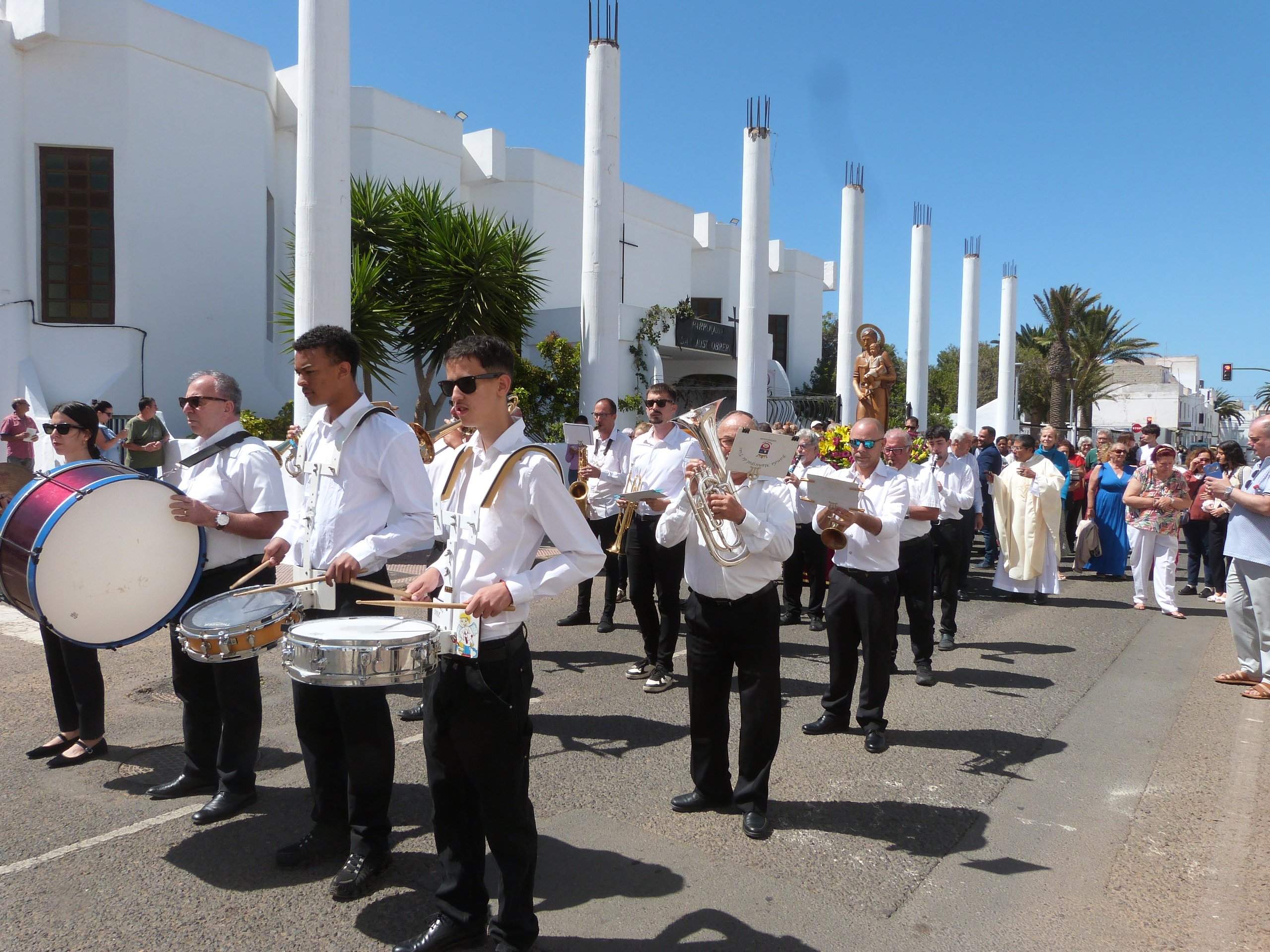 Misa y procesión en Titerroy, 2025