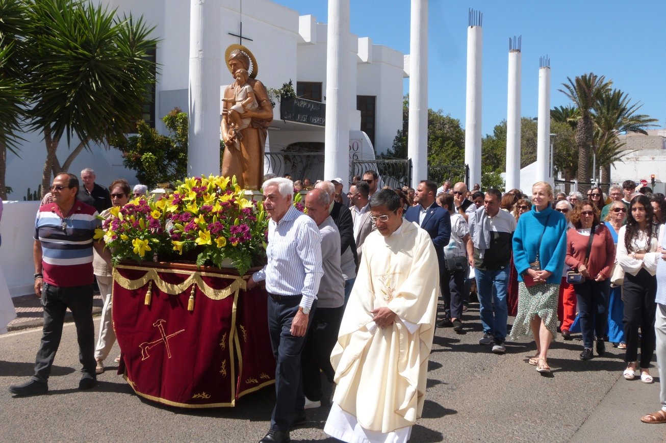 Misa y procesión de Titerroy