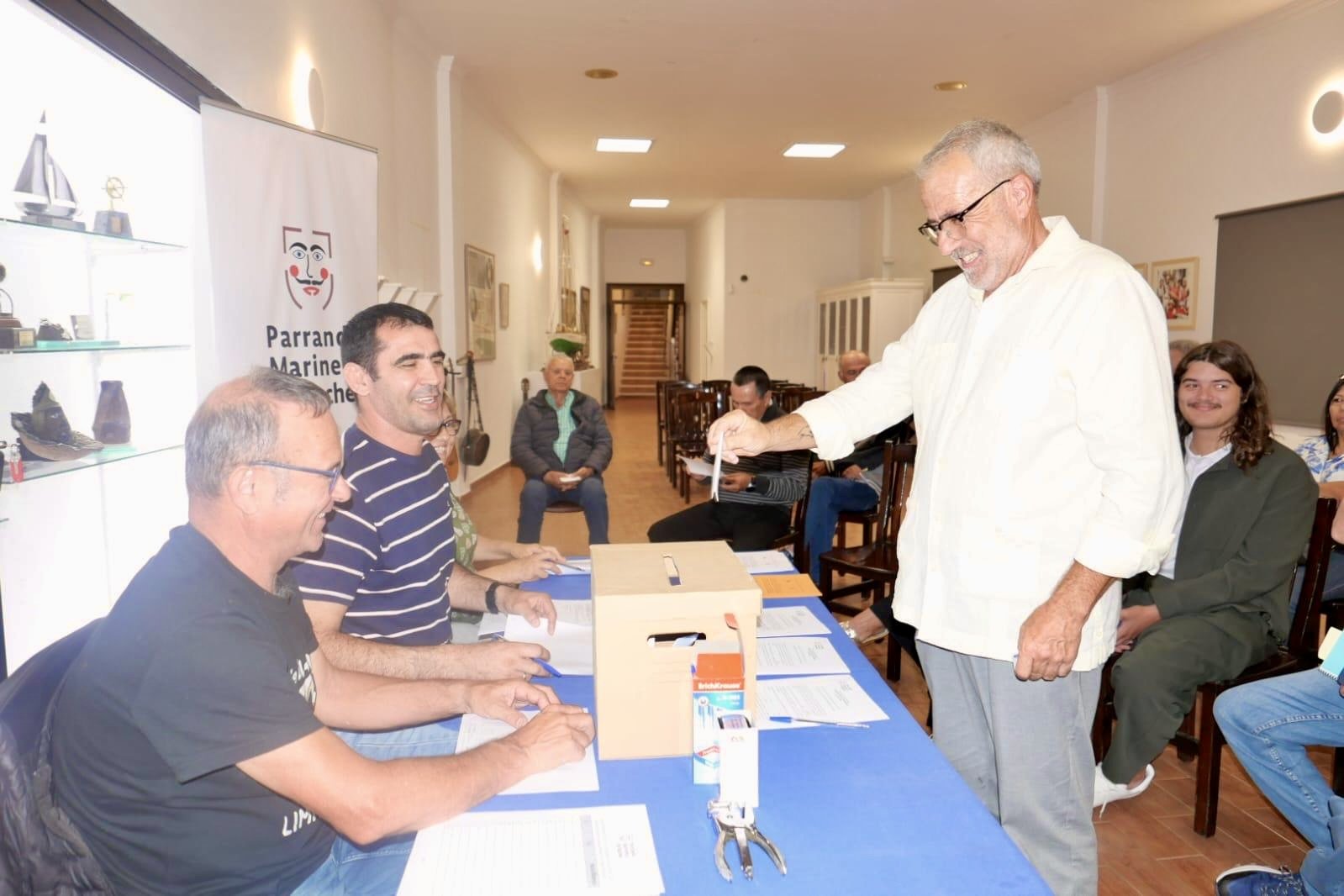 Renovación de la directiva de la Parranda Marinera de Los Buches. Fotos: Jordi Vispo.