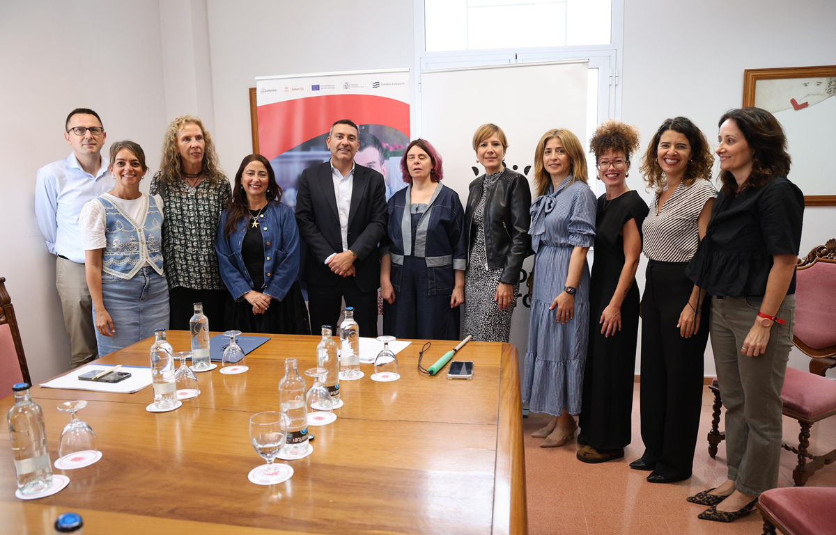 Firma del convenio de empleo entre Inserta Empleo y el Cabildo de Lanzarote