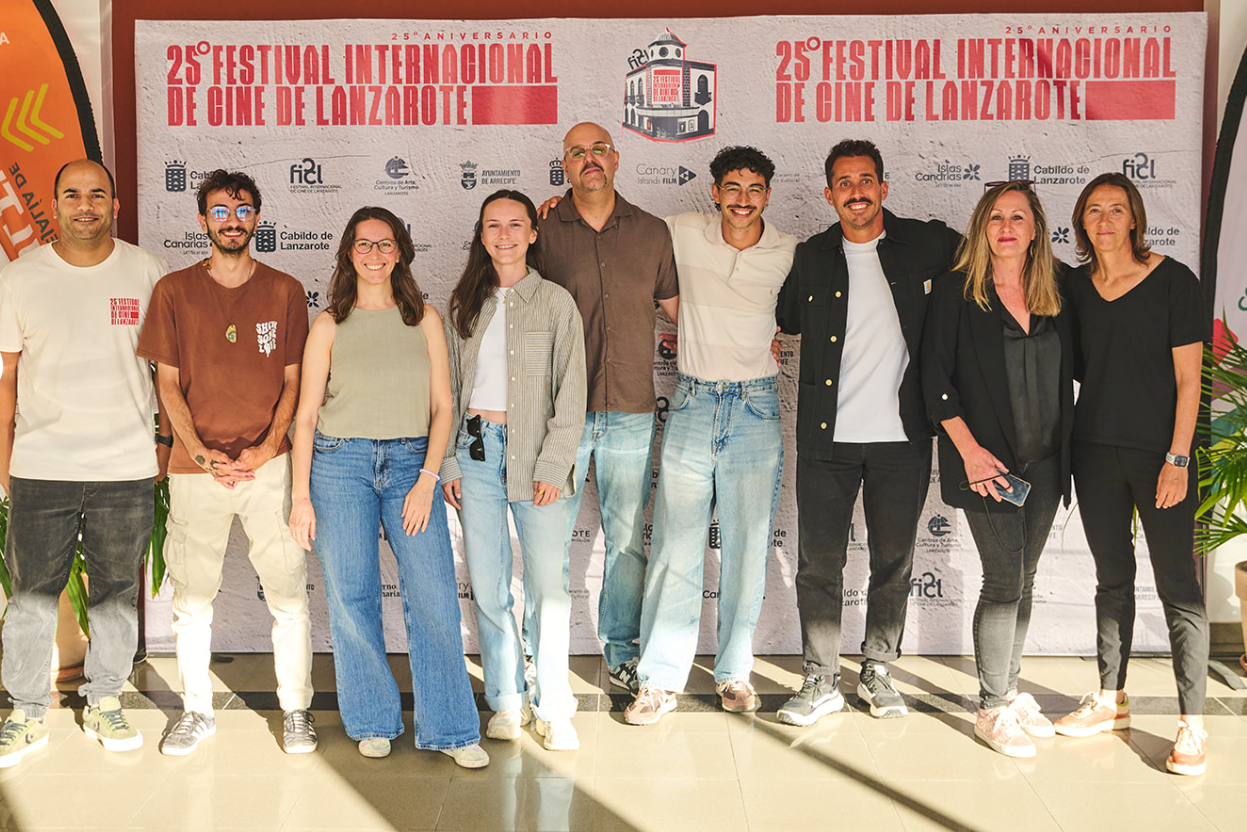 Primera actividad del Festival Internacional de Cine Lanzarote 2025. Proyección del XVII Certamen de Cortos “Mayores Sin Reparo” en Tías.