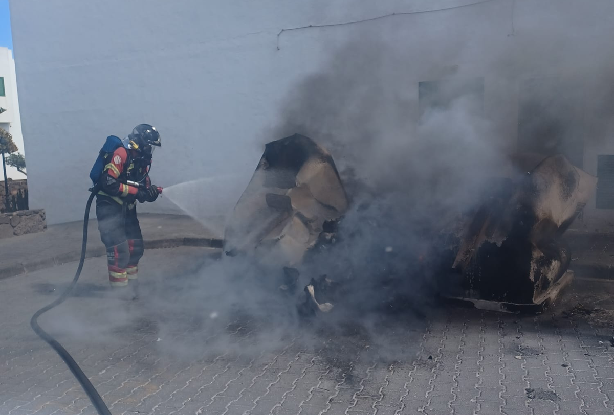 Incendio de los contenedores