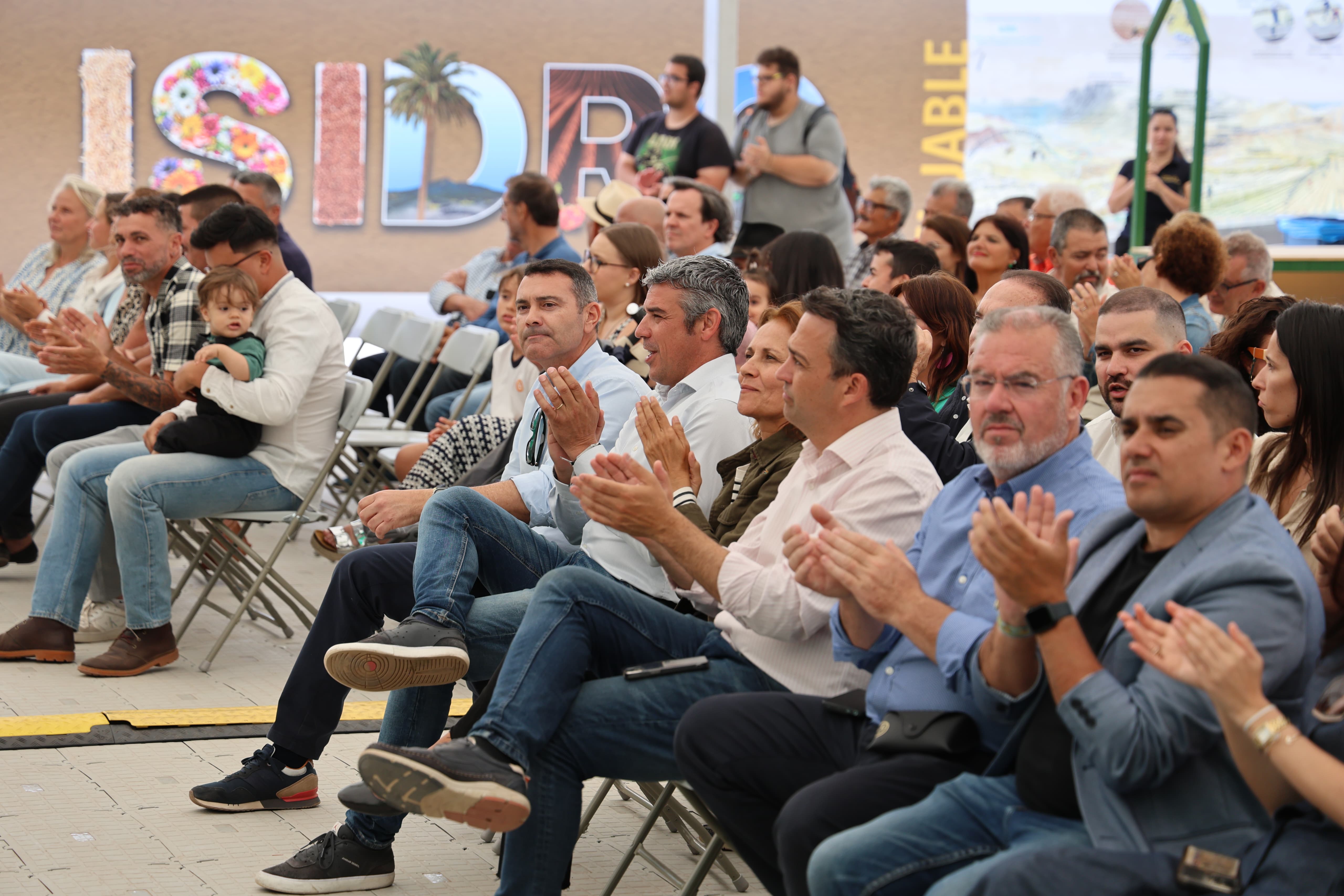 Encuentro de Productores en la Granja del Cabildo Encuentro de Productores en la Granja del Cabildo