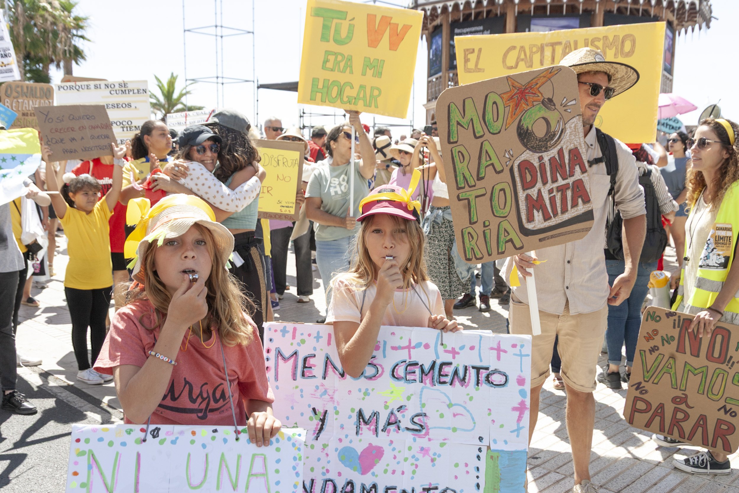 Lanzarote tiene un límite, 18M (Fotos: Juan Mateos) Lanzarote tiene un límite, 18M (Fotos: Juan Mateos)