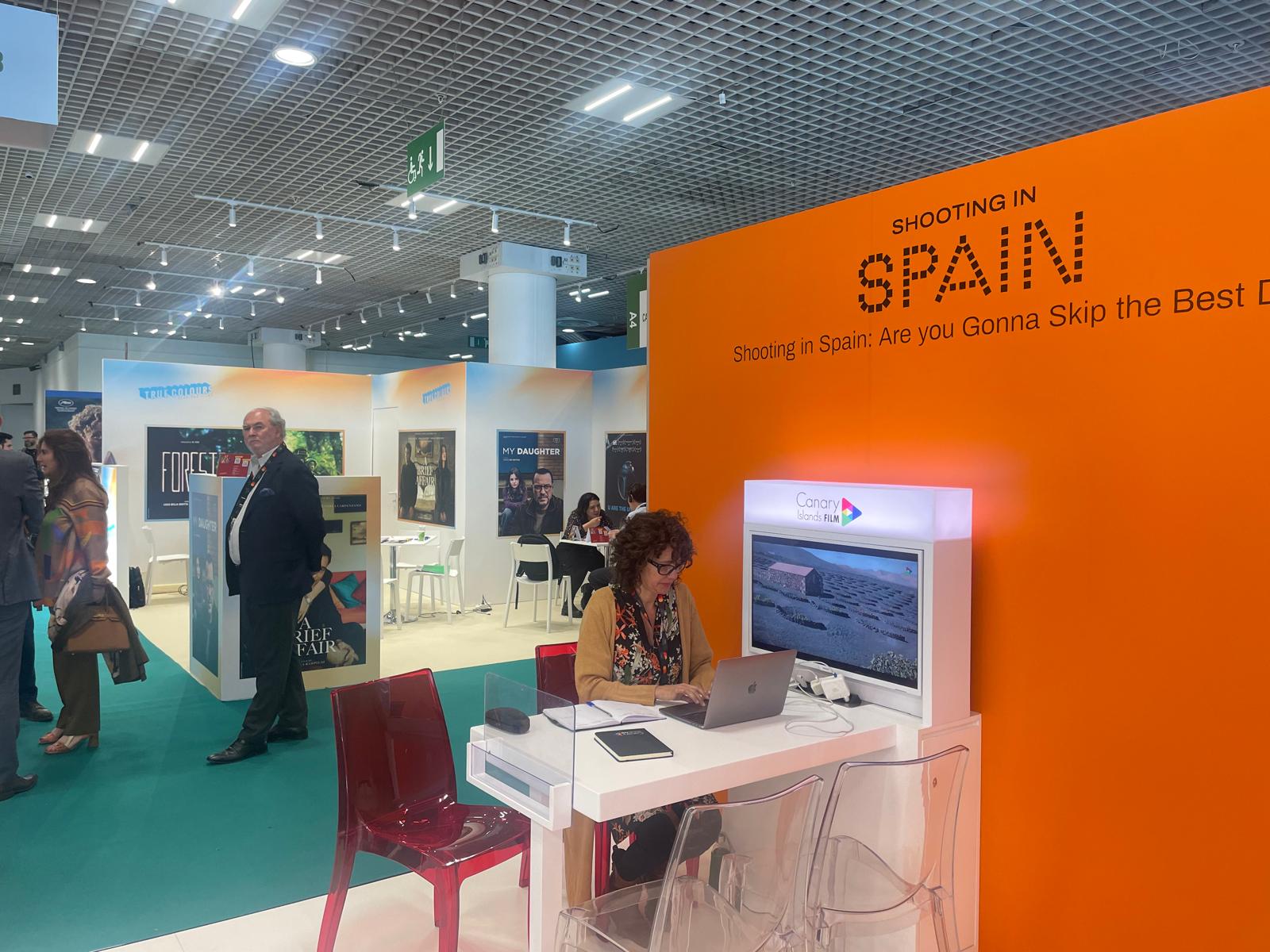 Oficina de Canarias en el encuentro profesional de cine en Cannes