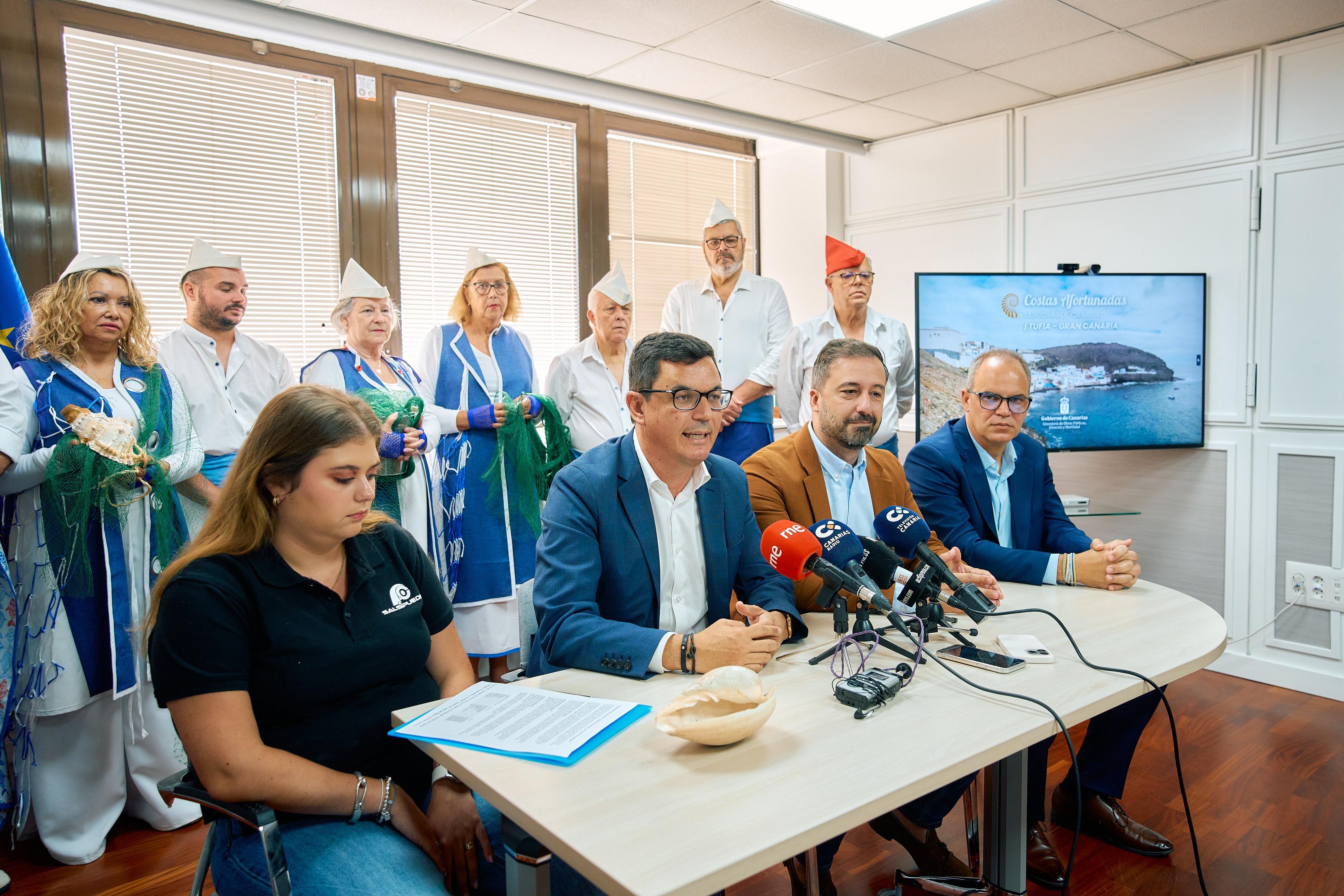 El Gobierno de Canarias presenta ‘Costas Afortunadas’, una iniciativa para proteger y poner en valor el legado cultural y ambiental del litoral canario   3