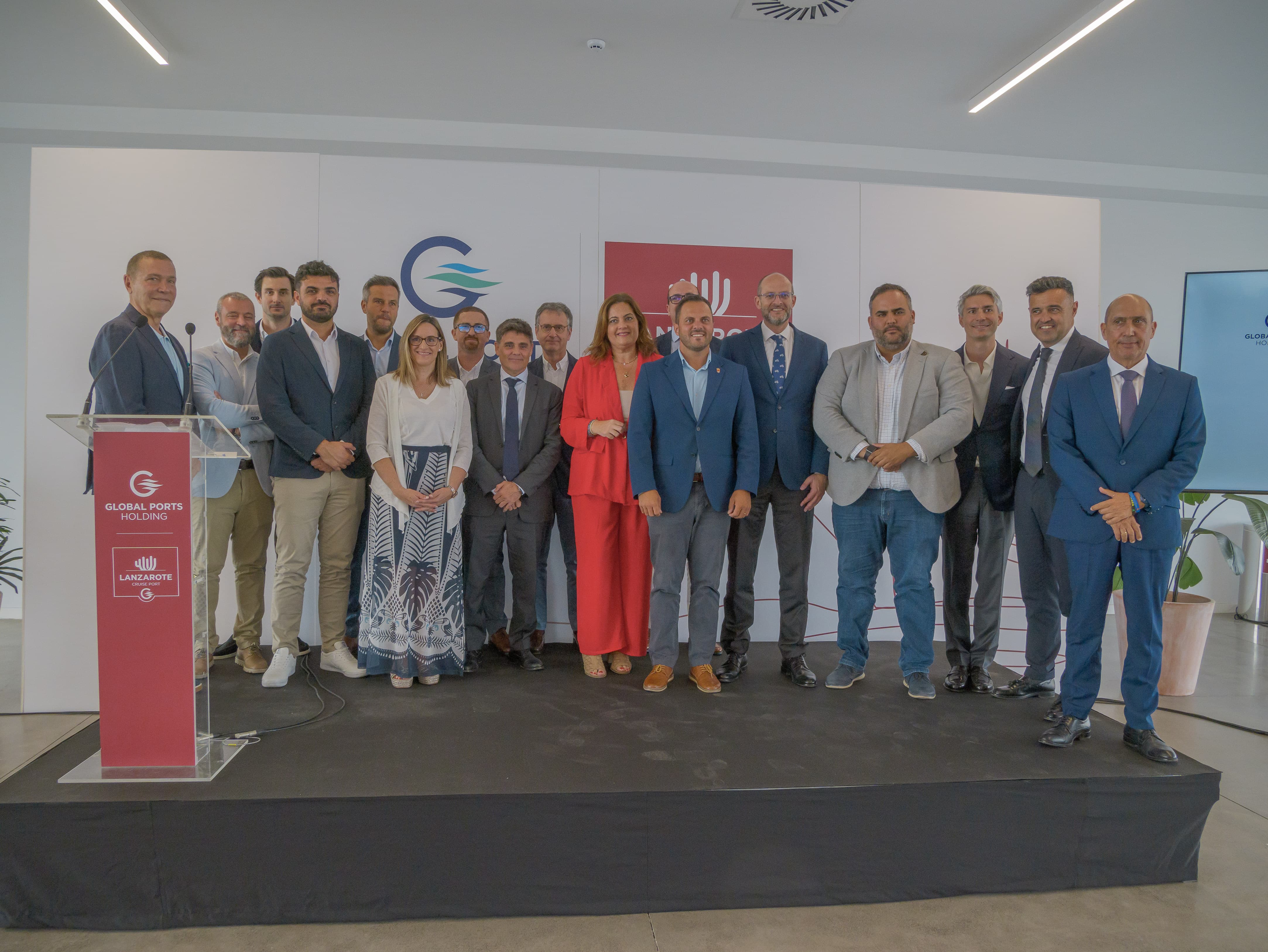 Inauguración de las nuevas terminales en Puerto Naos y Los Mármoles