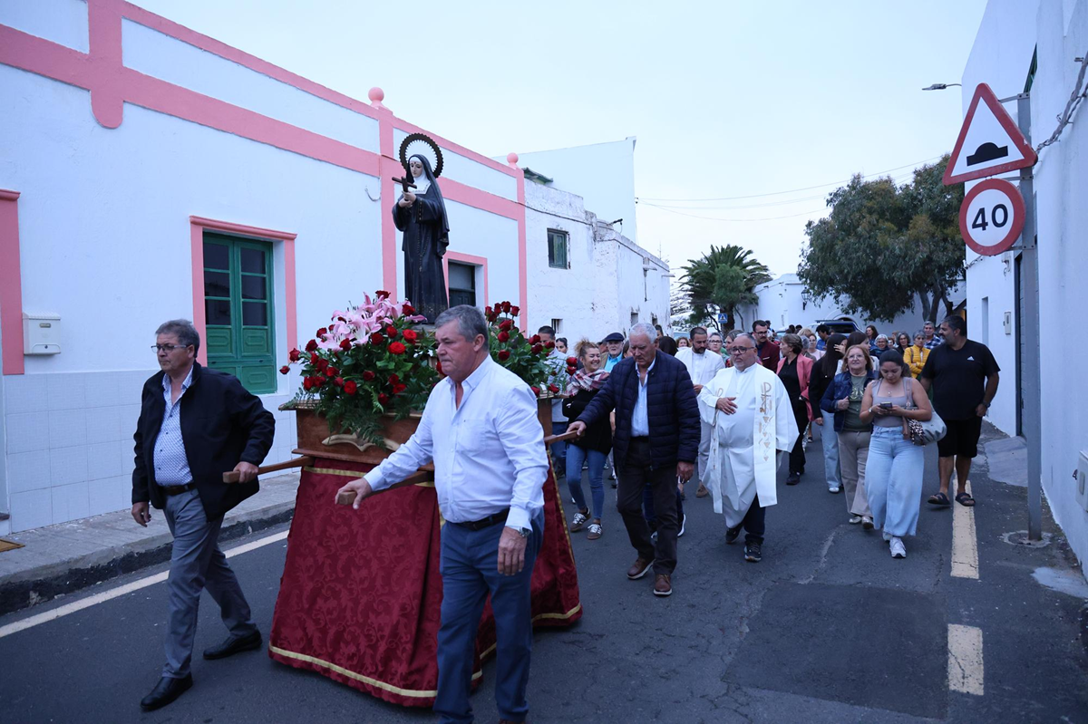  PROCESIÓN SANTA  RITA  TAO 2025  (14)g