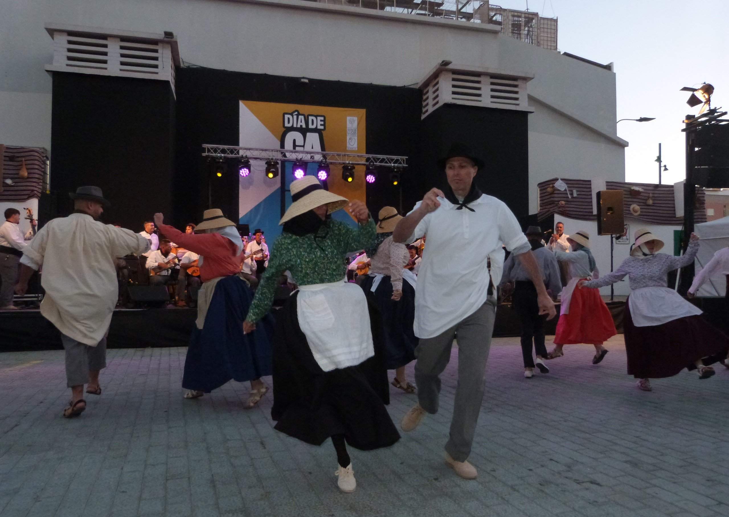 Actuación de Acatife en Gran Canaria