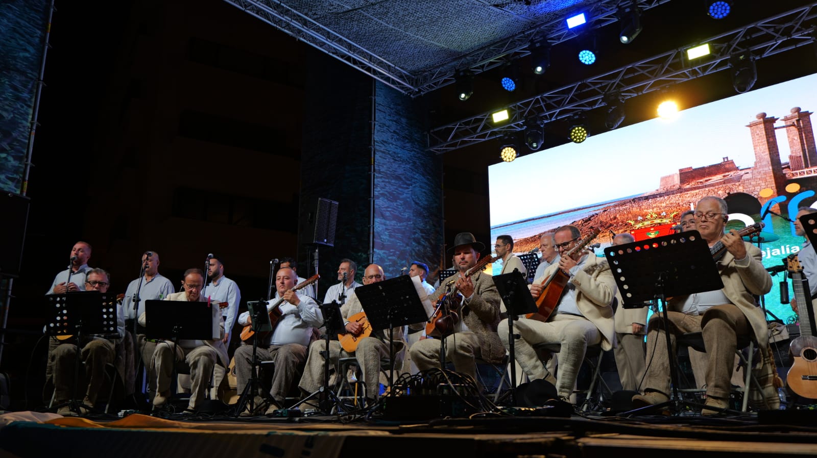 Celebración del Concierto de Los Gofiones en Arrecife. Celebración del Concierto de Los Gofiones en Arrecife.