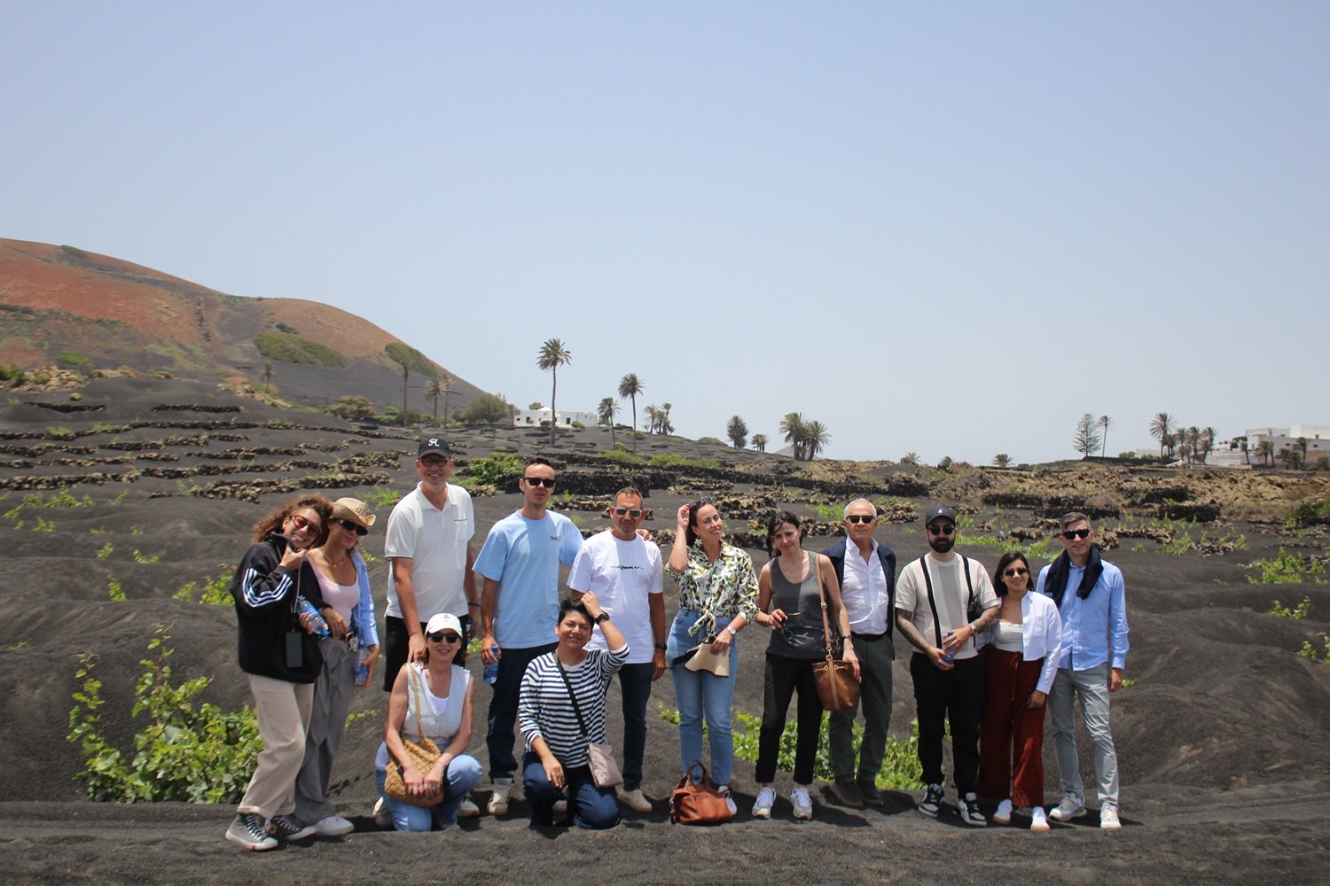 Representantes de los ocho restaurantes y la bodega. Vino de Lanzarote.