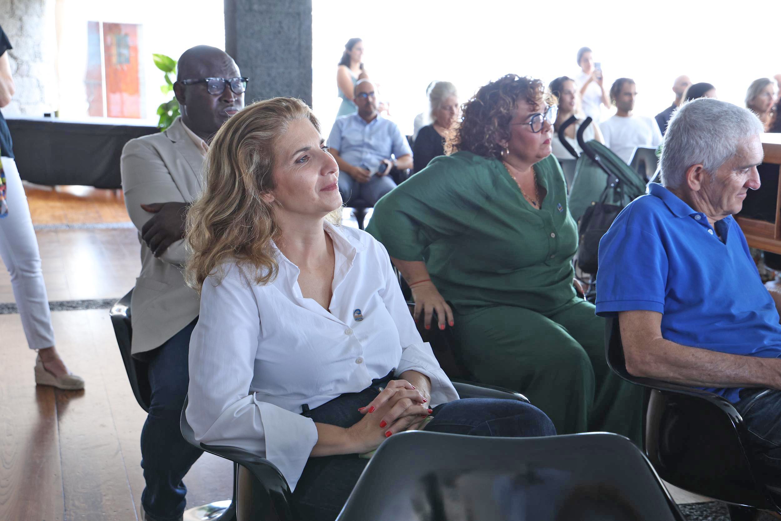 Encuentro de alumnos de la Escuela de Turismo de Lanzarote