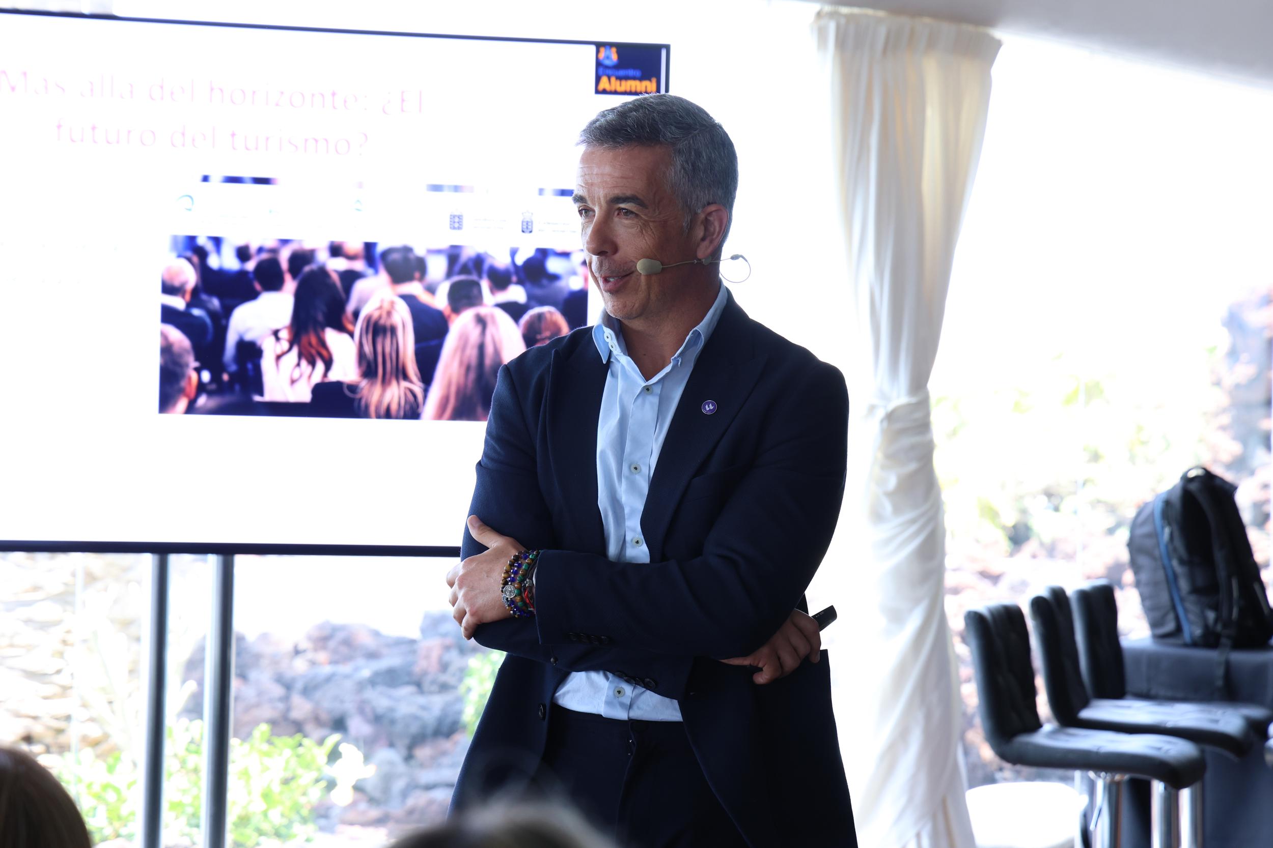 Encuentro de alumnos de la Escuela de Turismo de Lanzarote