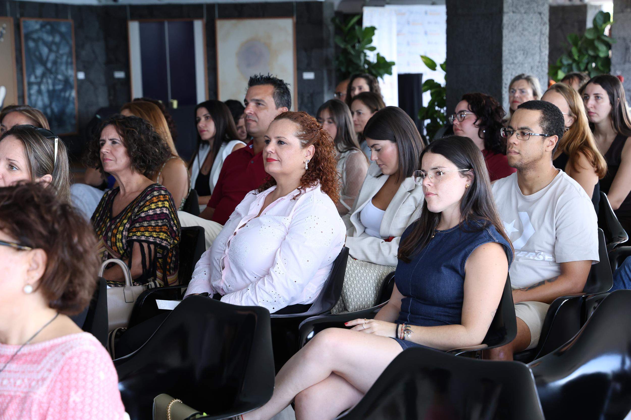 Encuentro de alumnos de la Escuela de Turismo de Lanzarote