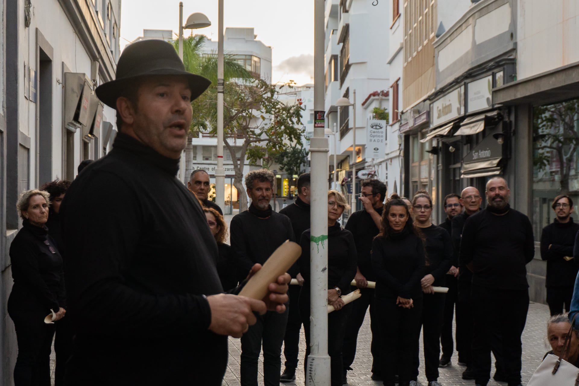 Teatralizado por la marina de Arrecife
