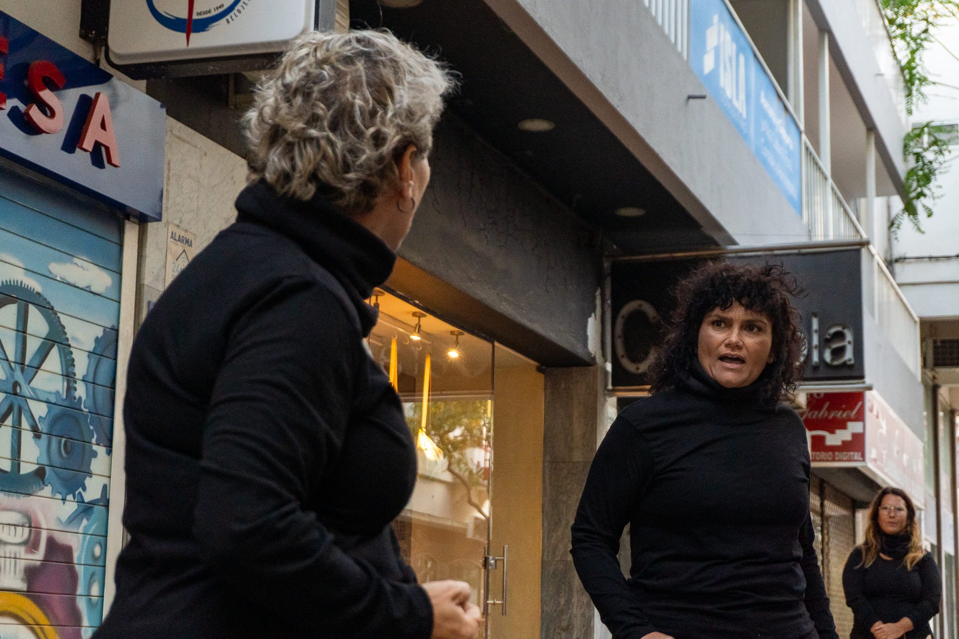 Teatralizado por la marina de Arrecife