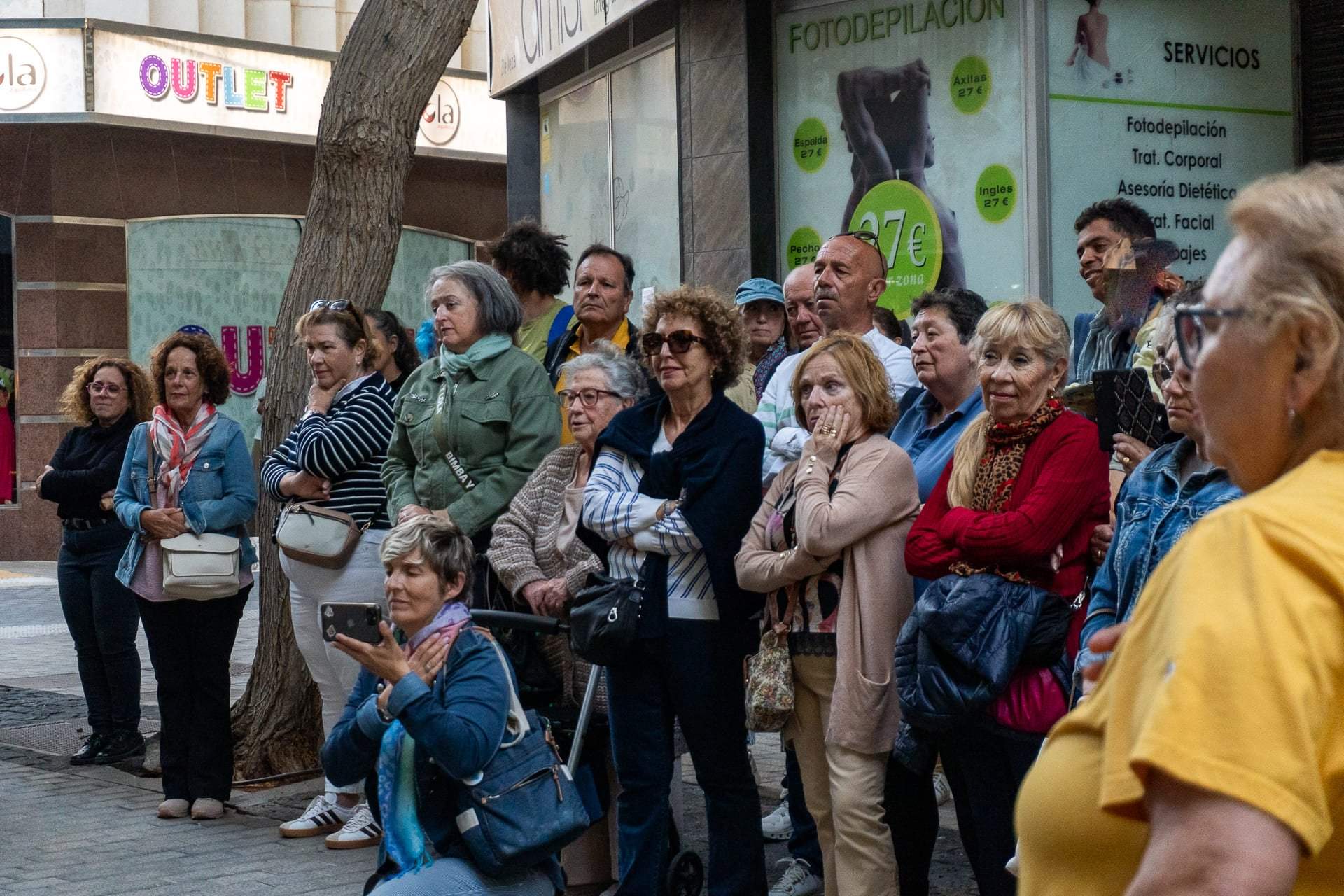 Teatralizado por la marina de Arrecife