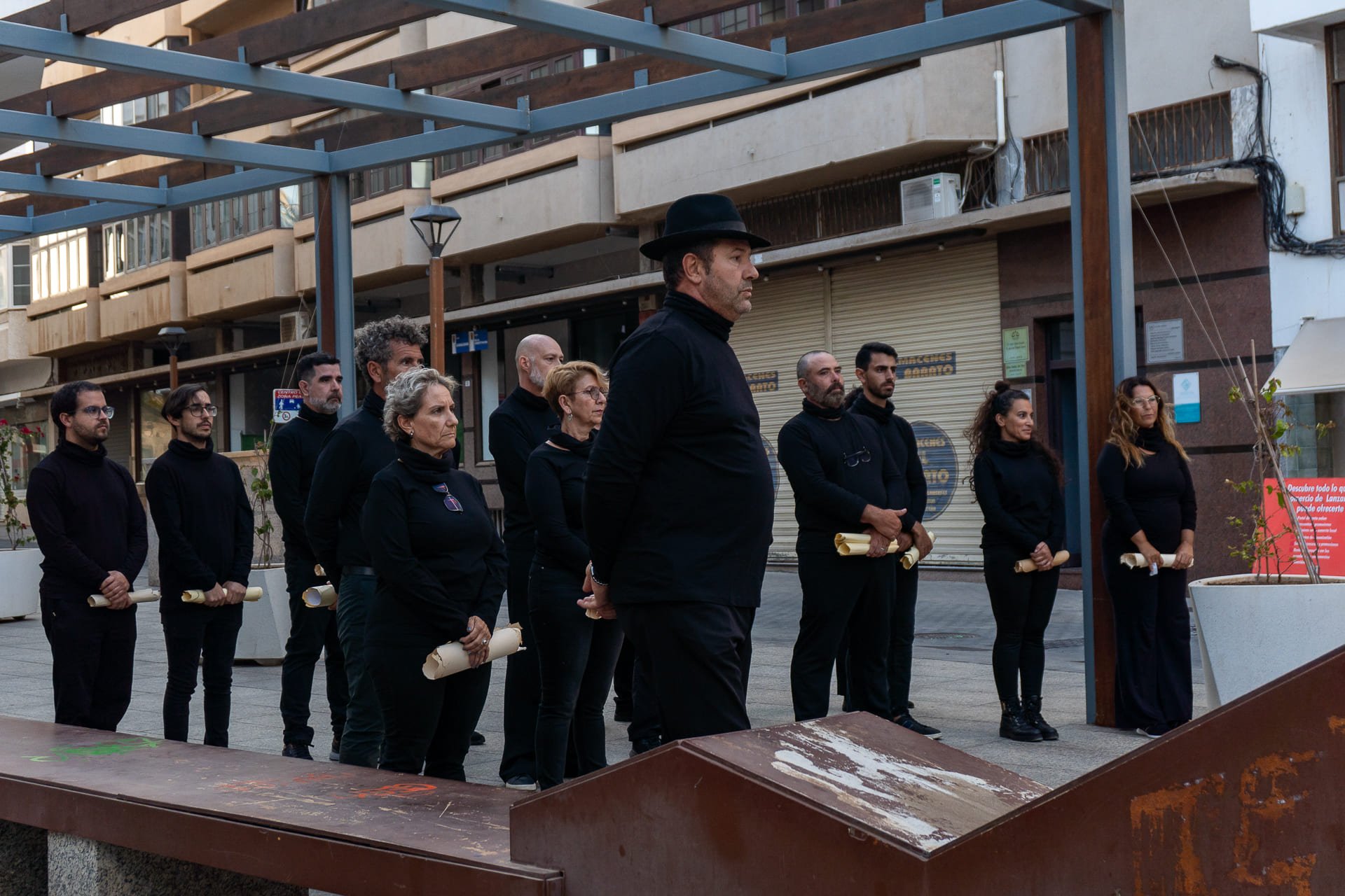 Teatralizado por la marina de Arrecife