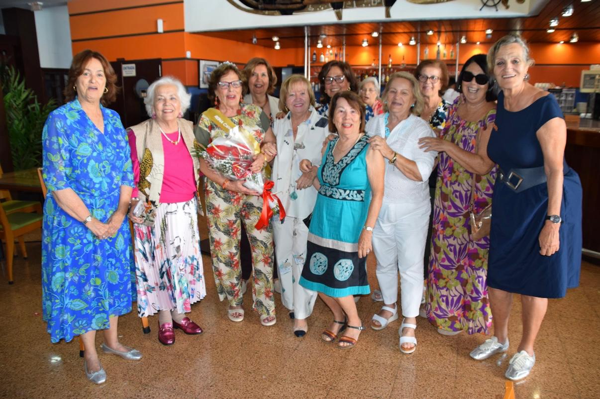 El Campeonato de Canasta del RCNA 2025 se vuelca con la Asociación AlanEM