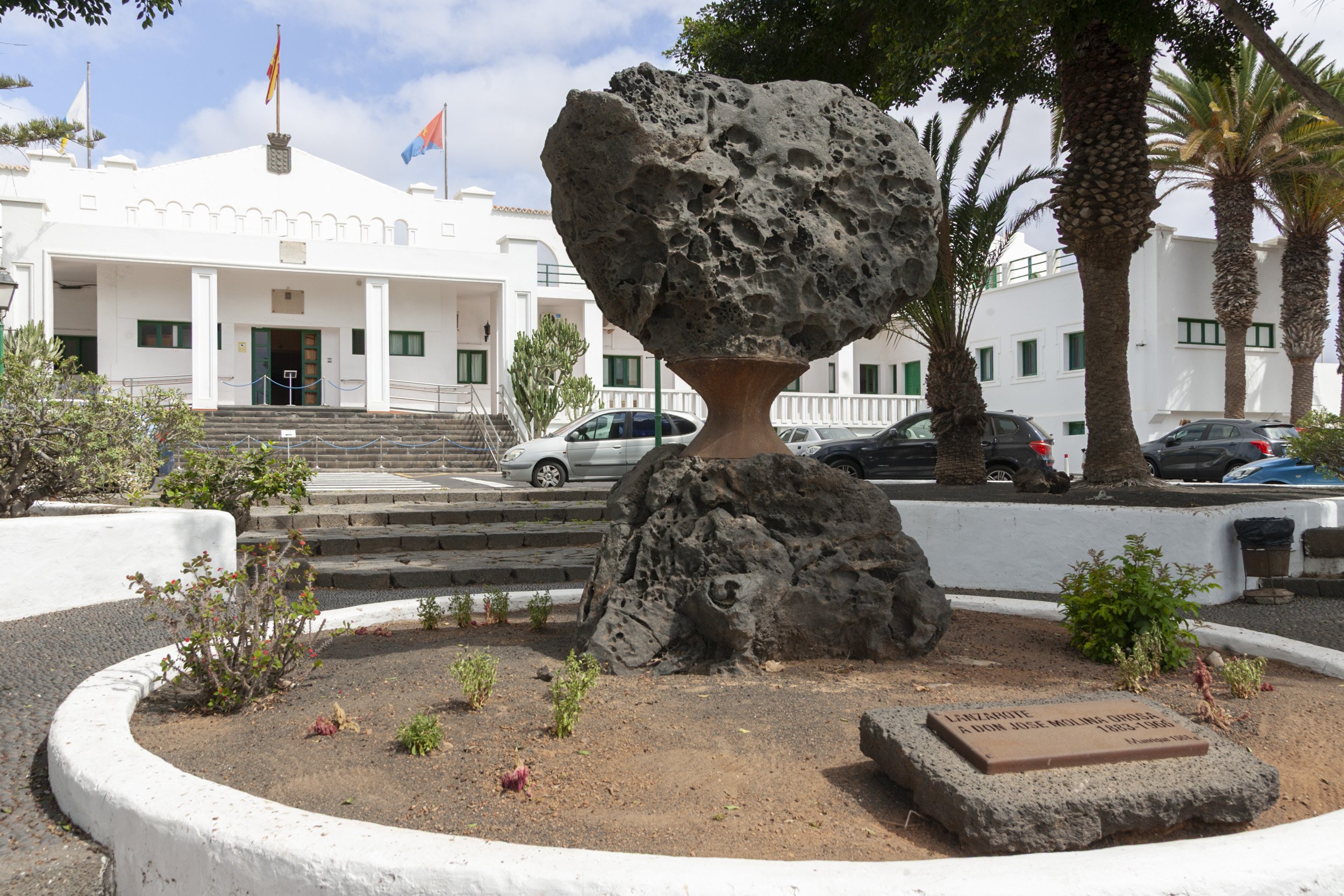 Fachada del Hospital Insular de Lanzarote: Foto: Juan Mateos.