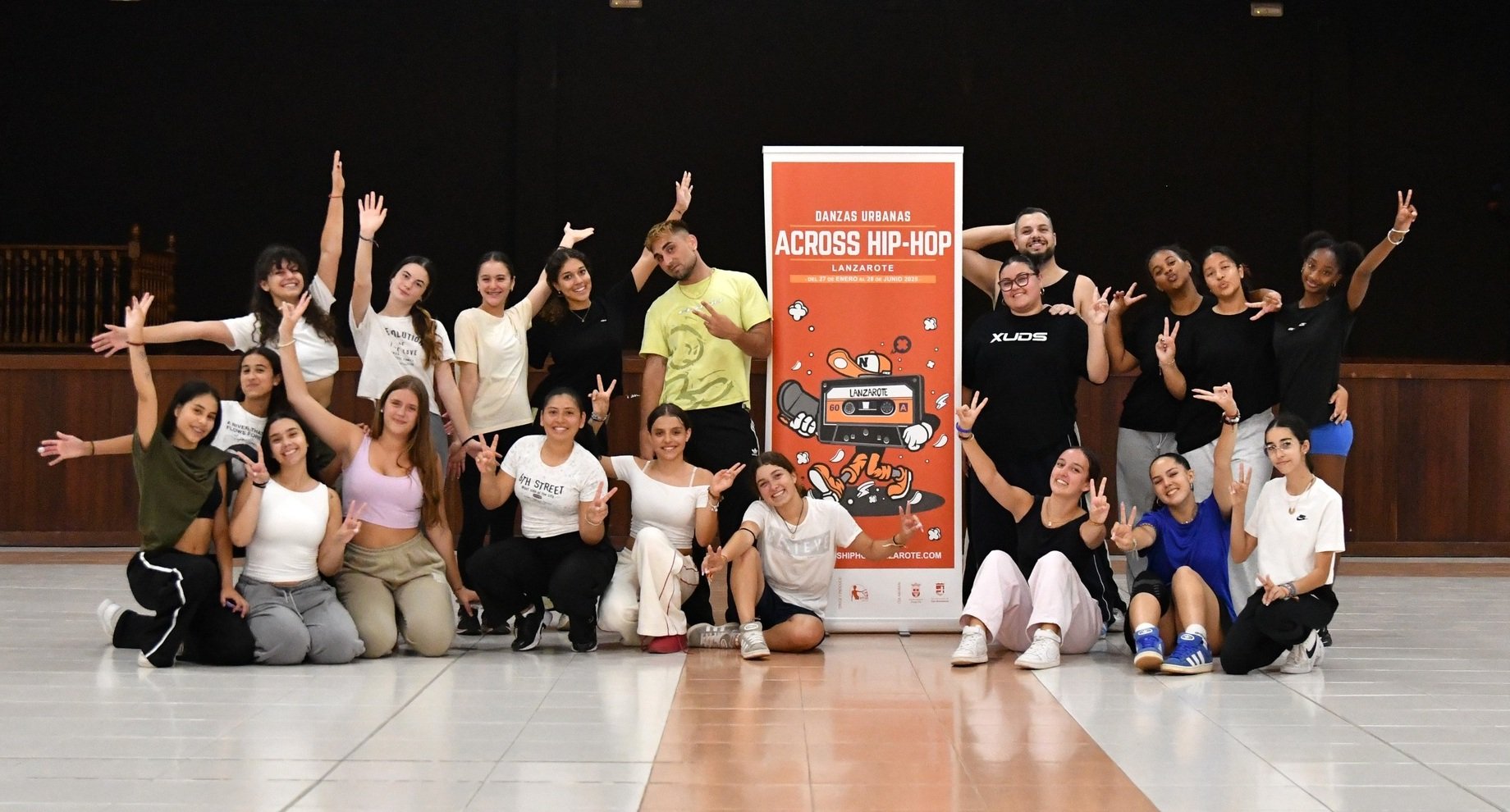 Parte de los integrantes de Across Hip hop Lanzarote 2025.