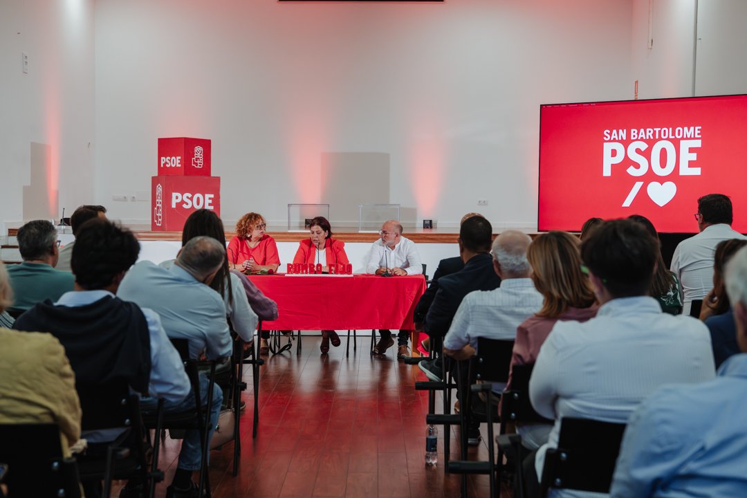 Raúl de León, reelegido secretario general del PSOE de San Bartolomé