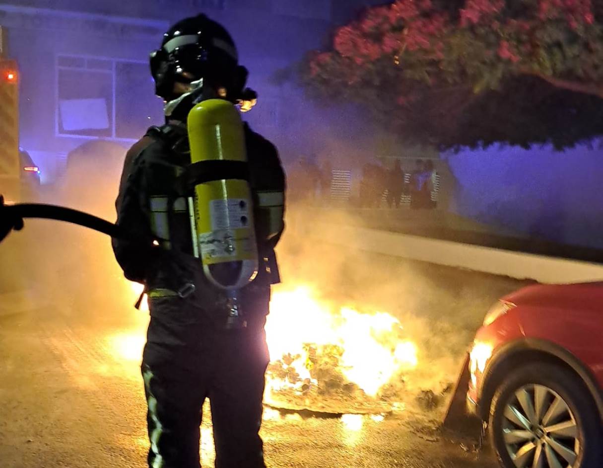 Incendio de contenedores