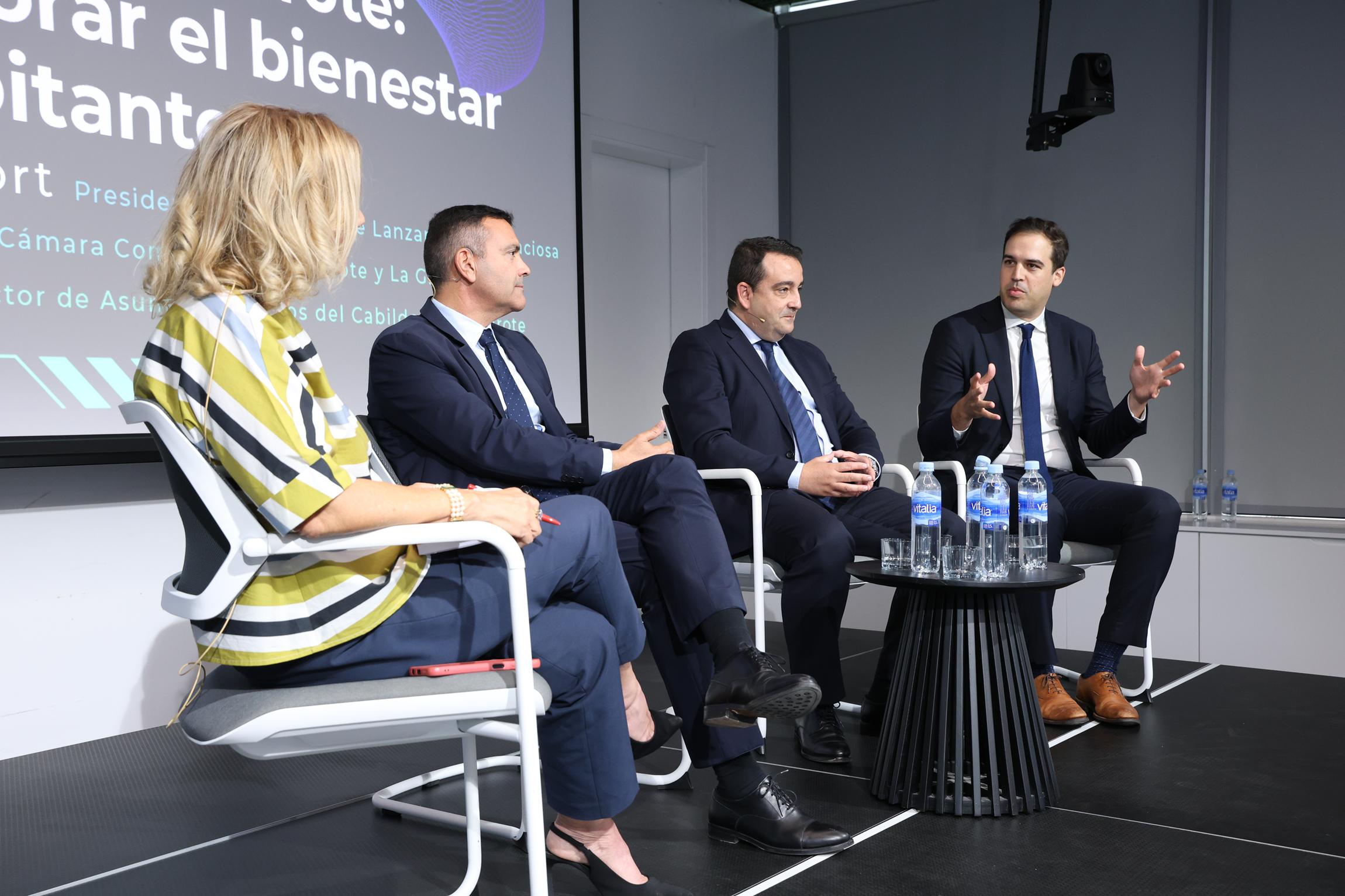 Mesa redonda en el Foro Global Sur. Foto: La Voz.