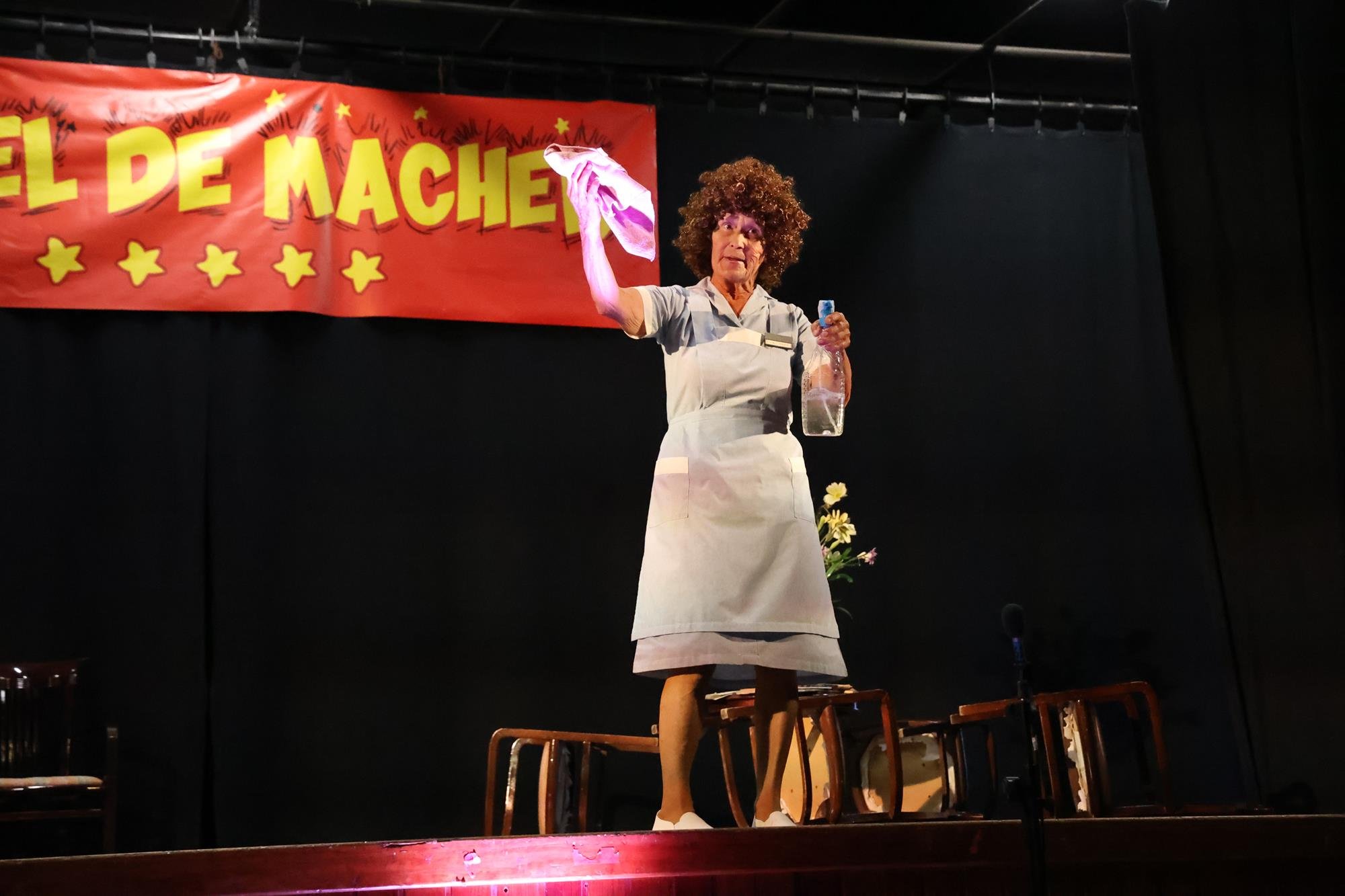 Obra 'Hotel de Mácher' en las fiestas patronales