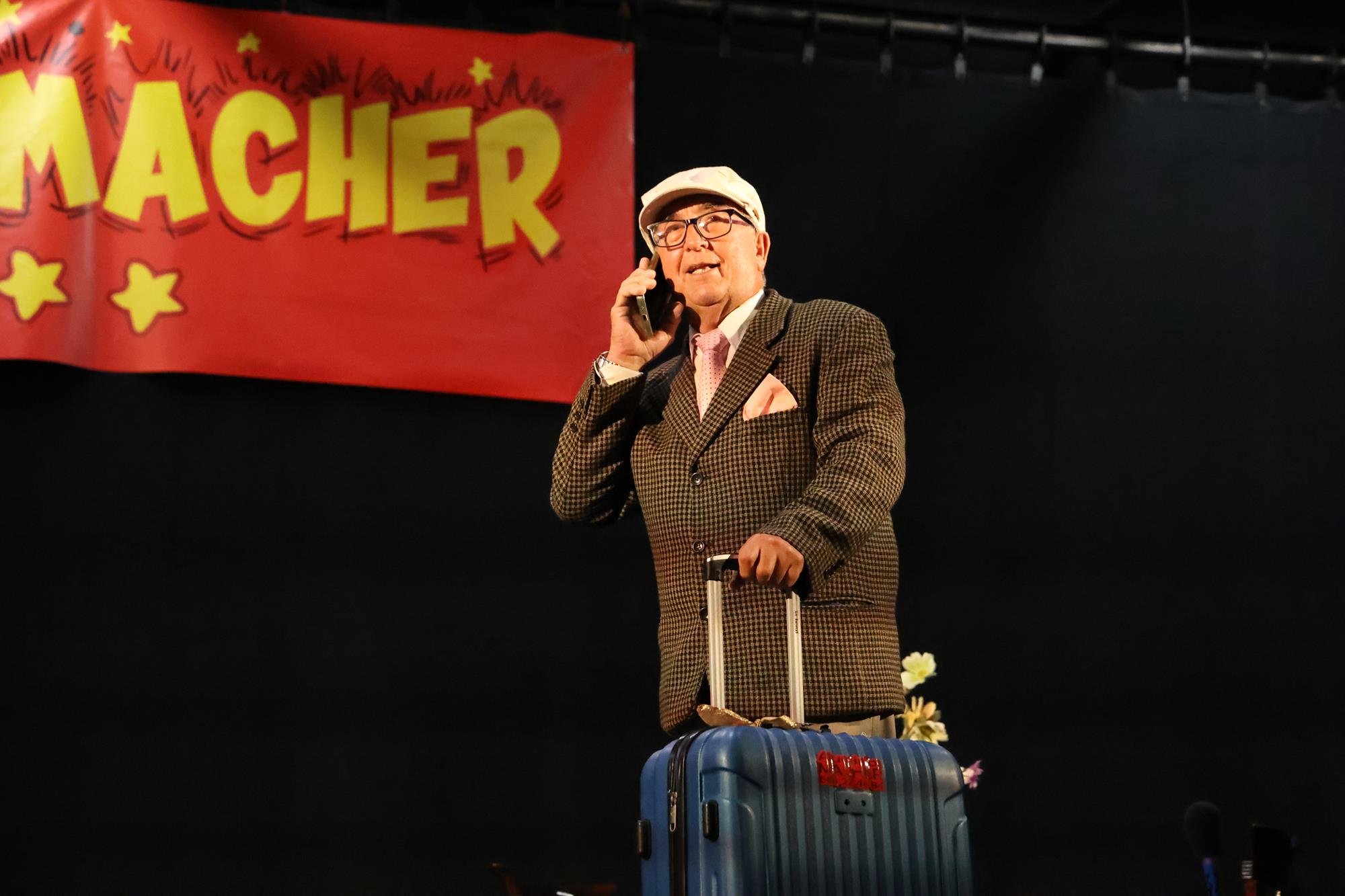 Obra 'Hotel de Mácher' en las fiestas patronales